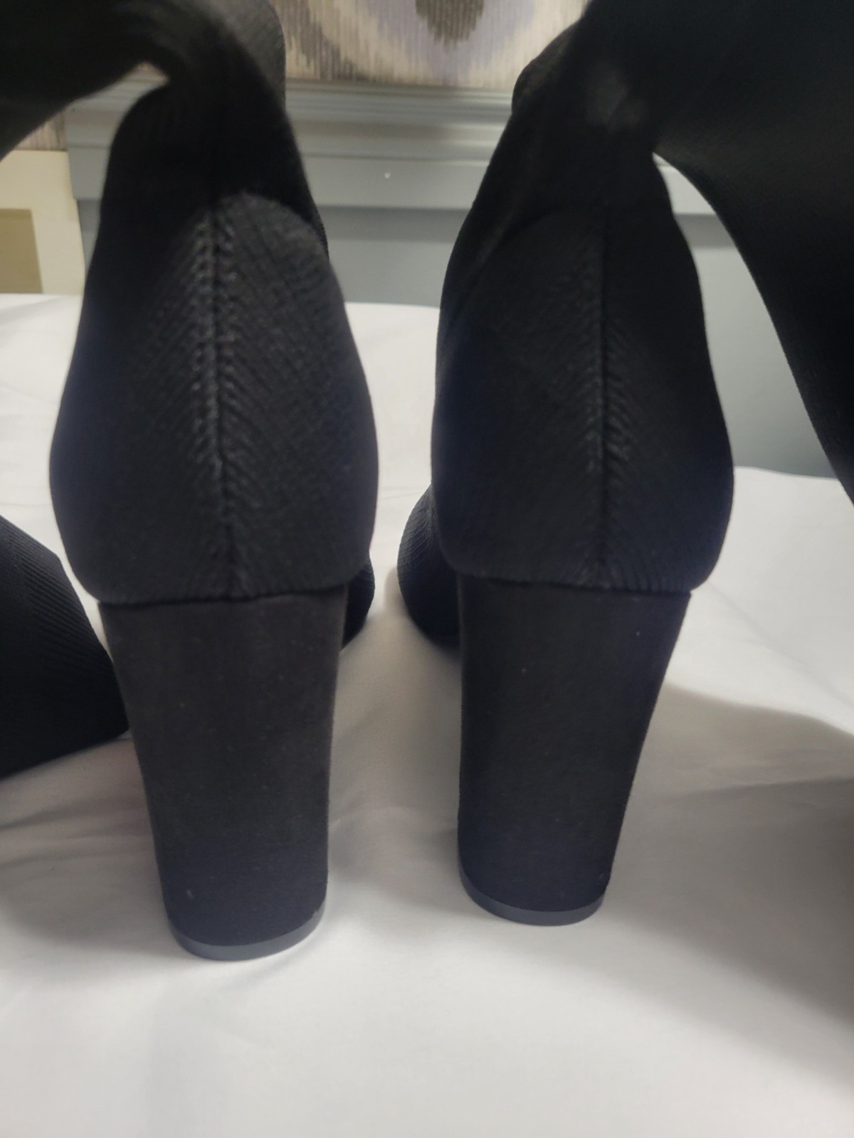 NIB Newbella Black Knit Boots Women’s Size 8 Pointed Toe Block Heel Stretch New