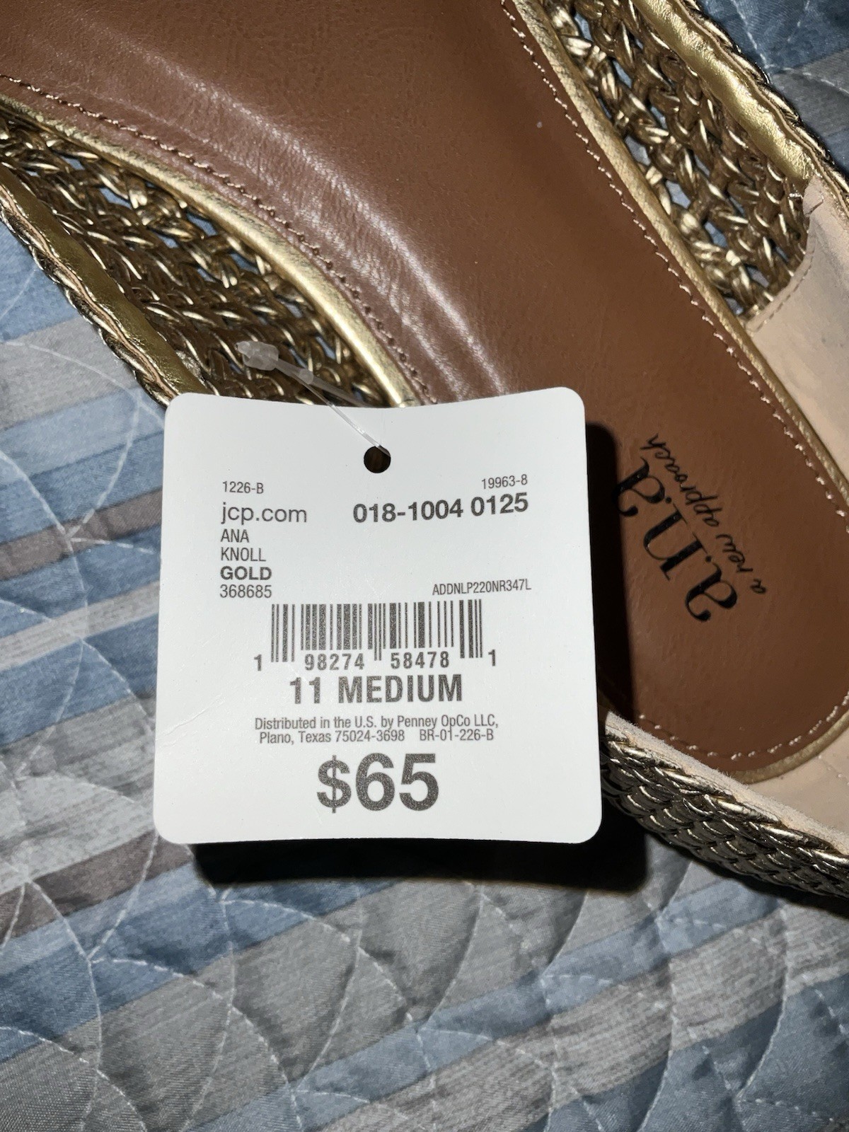 a.n.a Mabrey Round Closed Toe Ballet Flats, Ana Knoll Gold, Size 11 M, New, NWT