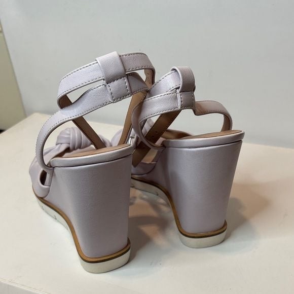 Paolo Knot-Front Slingback Sandals in Light Lavender