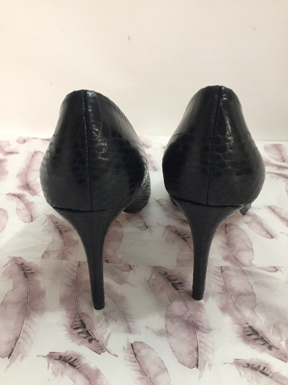 Black Pump Shoes Carpena Faux Snakeskin Jessica Simpson 3 1/4 inch heel US size