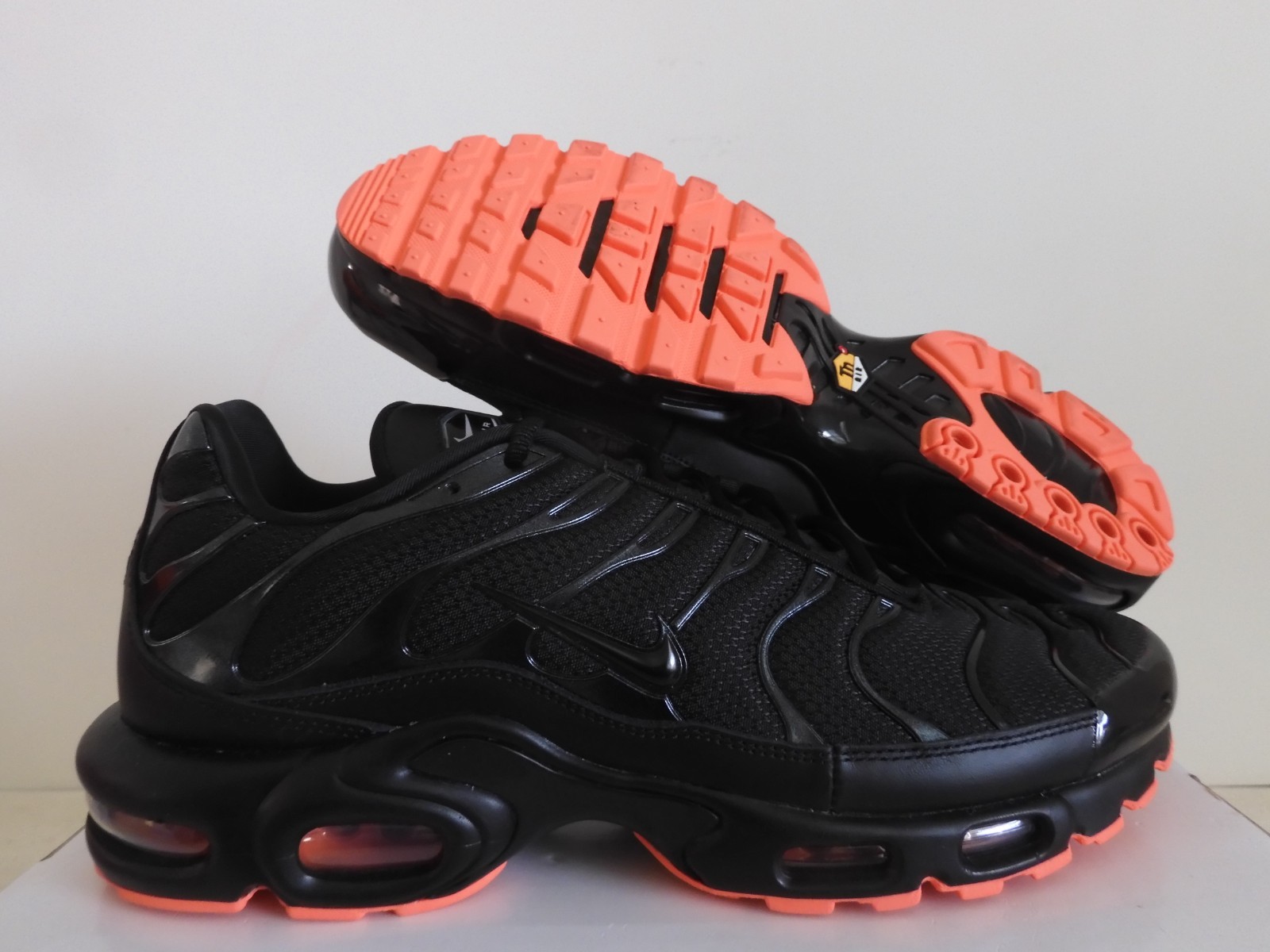 Nike Air Max Plus By You Black-Rust Womens Sz 14/ Mens Sz 12.5 [HF0665-900]