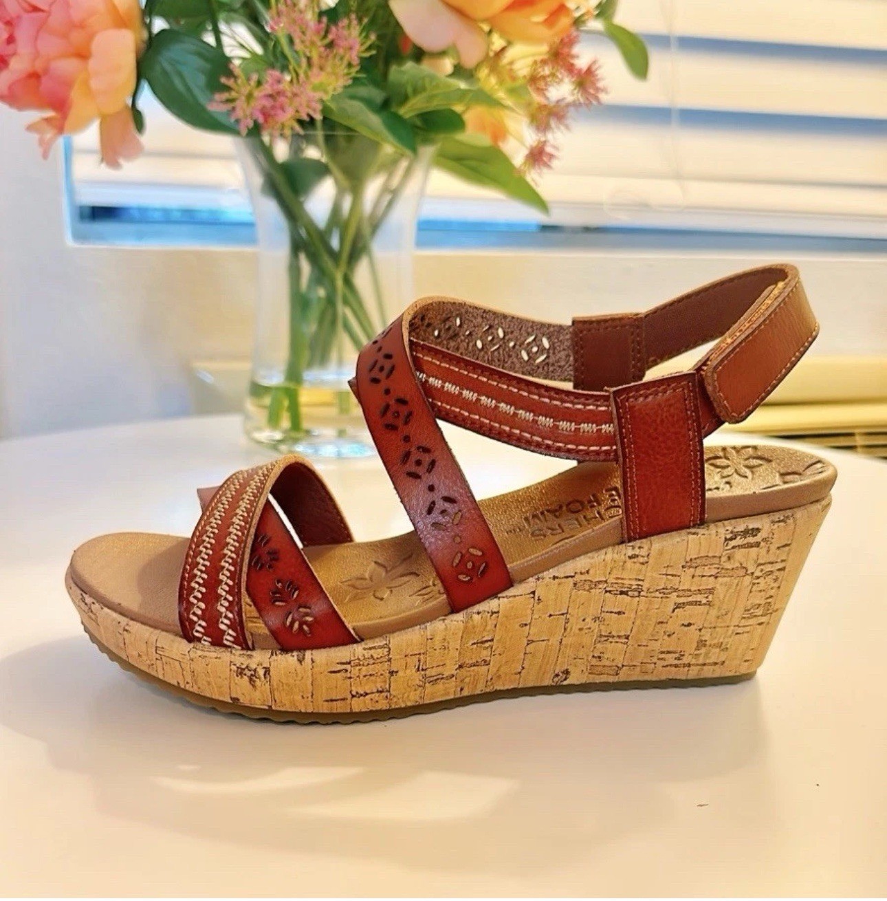 Skechers Cali Beverlee Women’s Sandals Delicate Glow Brown Size 5.5