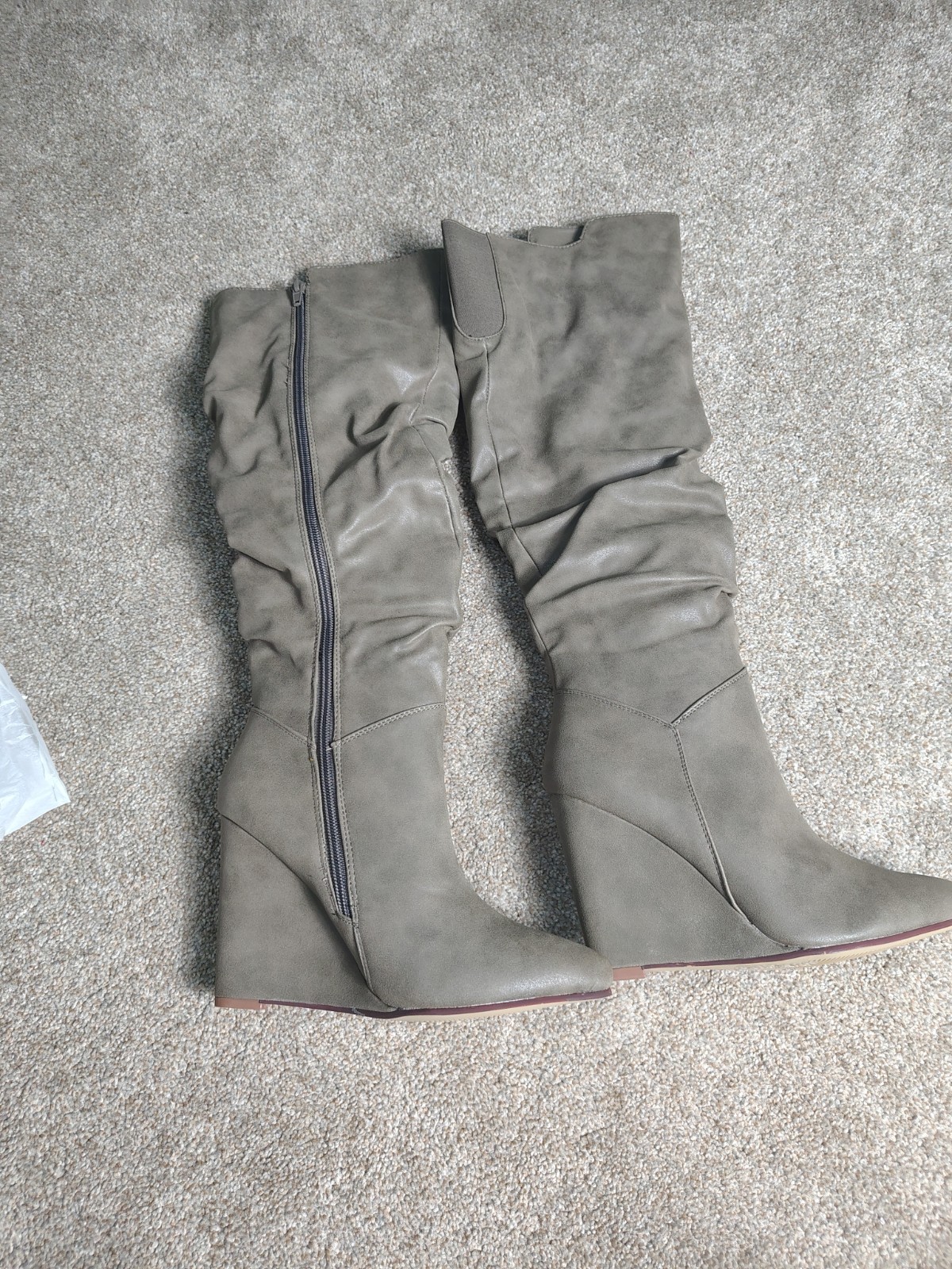 Isabella Rue Women’s Kasandra Color DK Grey Size 8 New