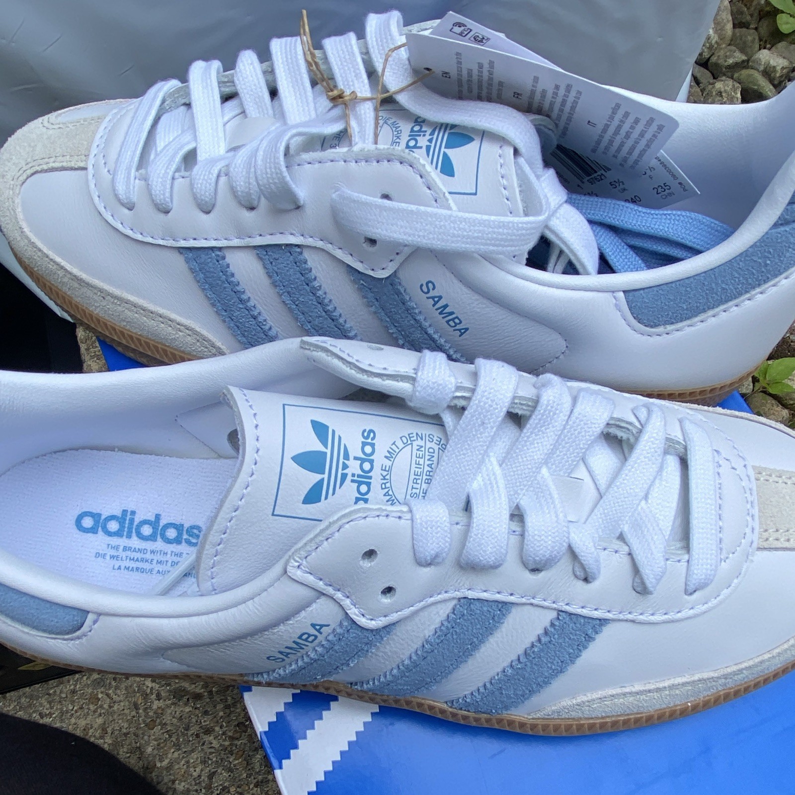 adidas Samba OG W White/Ash Blue Gum Low Top Lace-Up Leather Sneaker JS1391