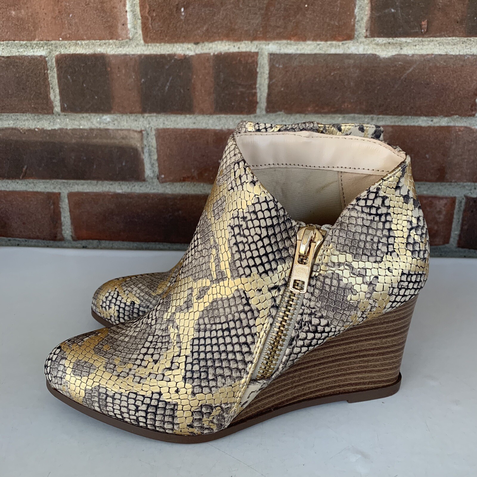 Tru Comfort Foam Animal Print Wedge Ankle Boots Women’s US 7 M NEW