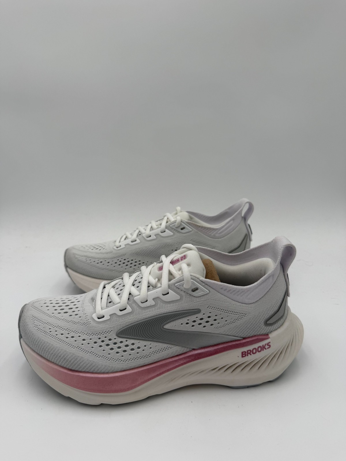 Brooks Glycerin GTS 23 Running Shoes Women’s US 7 Gray Lace-Up 1204651B133