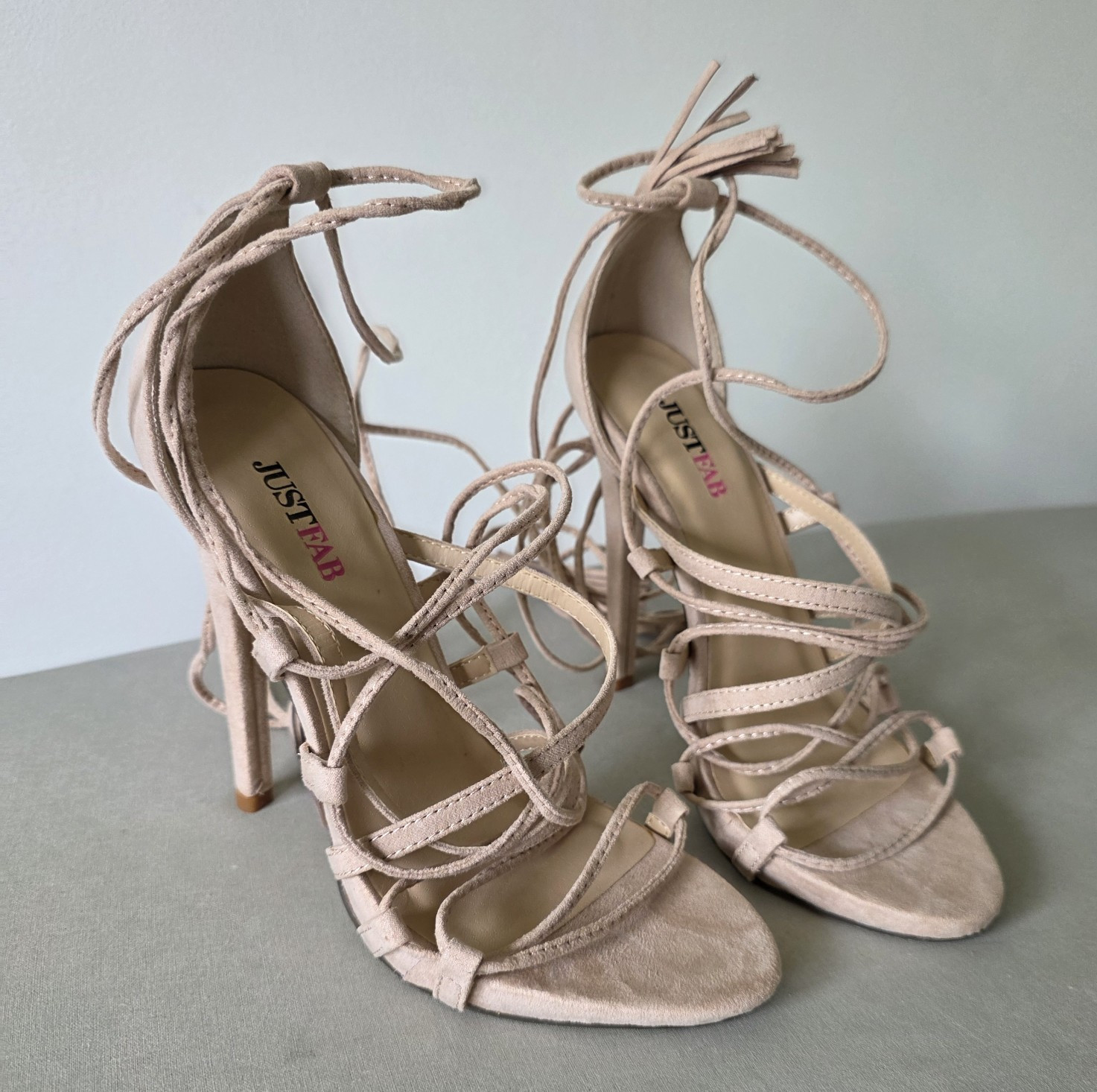 JustFab Blush Strappy Sandals Lace-Up Tassel Stiletto Heels Nude US 6 EU 36.5