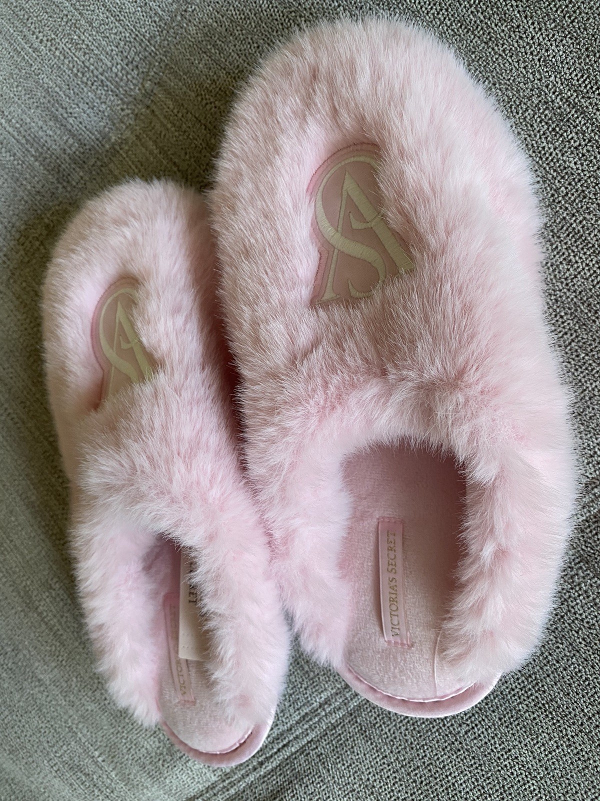 Victoria’s Secret VS Plush Closed Toe Faux Fur Slippers Washed Blossom S M L