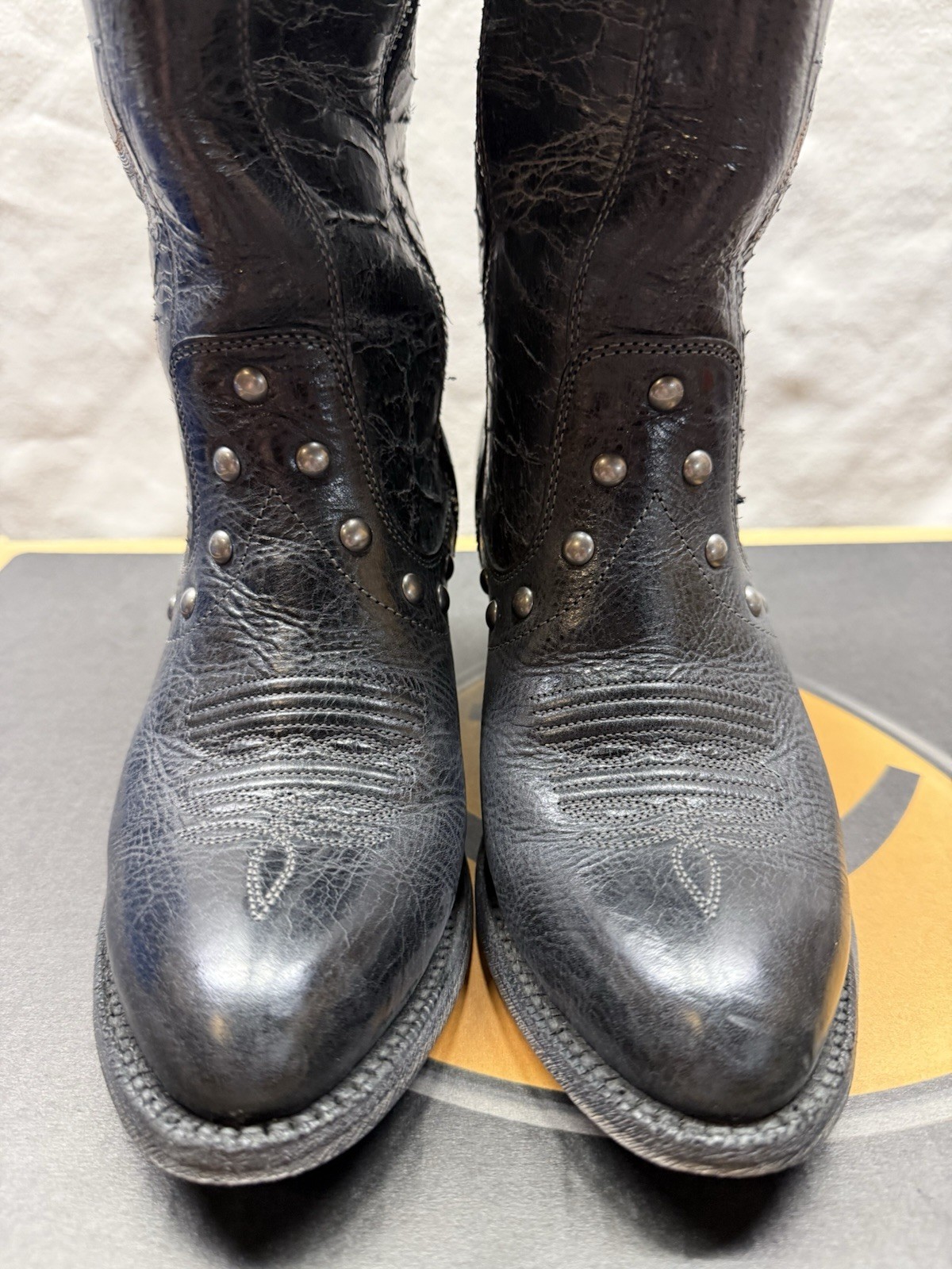Womens Ariat «Wanderlust» Studded Knee High Boots – Size 6B, Country Western