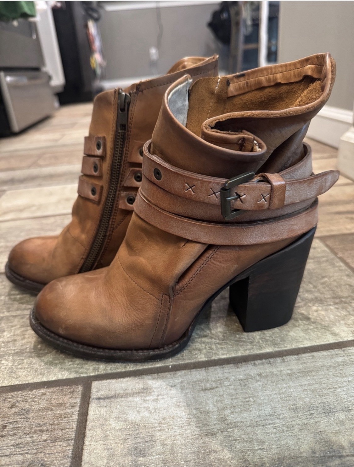 Freebird Blaze Brown Leather Ankle Boots Booties Distressed Western Boho 8