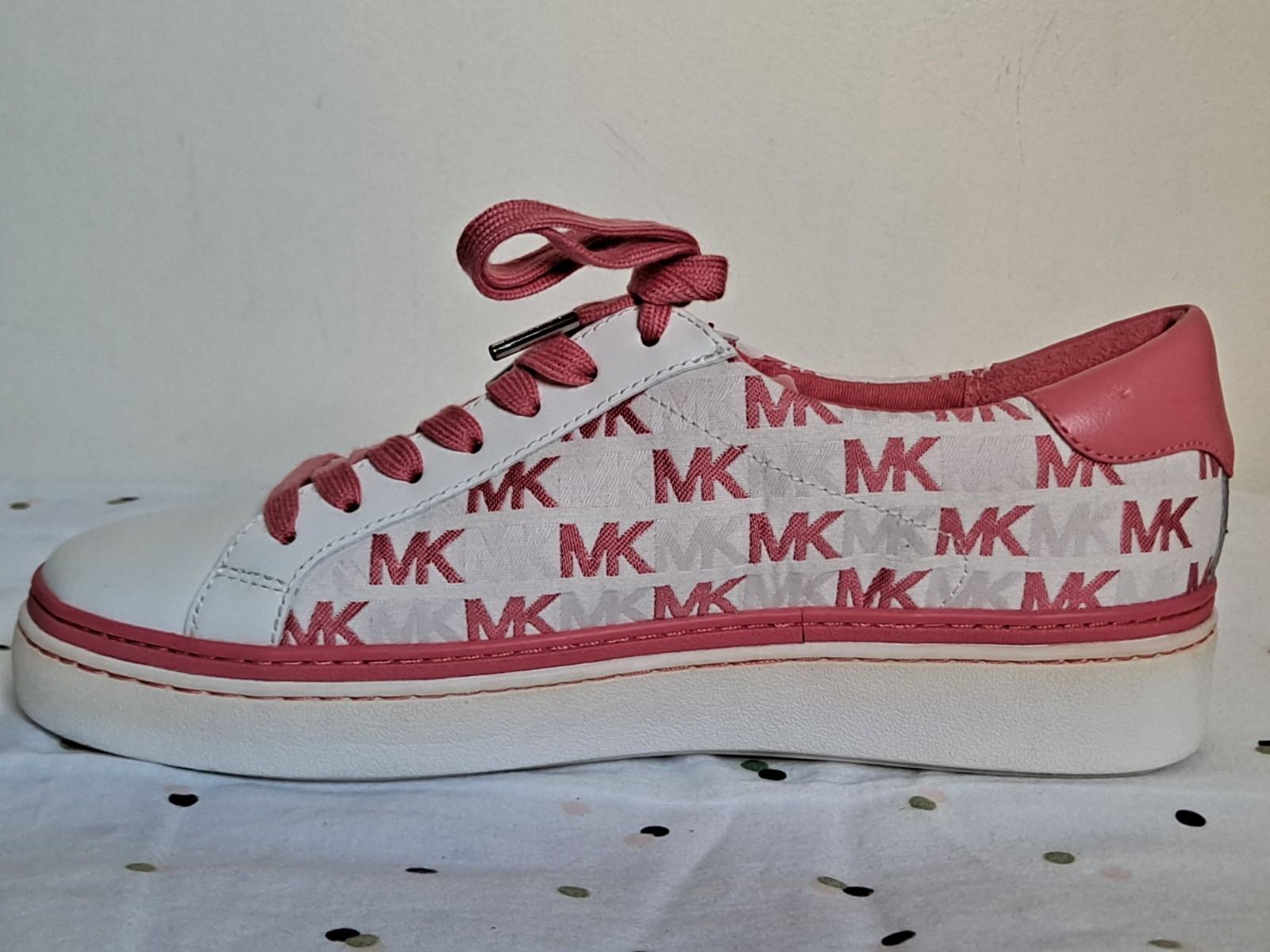 Michael Kors Women’s Size 8M Pink & White Textile/Leather Sneakers Shoes