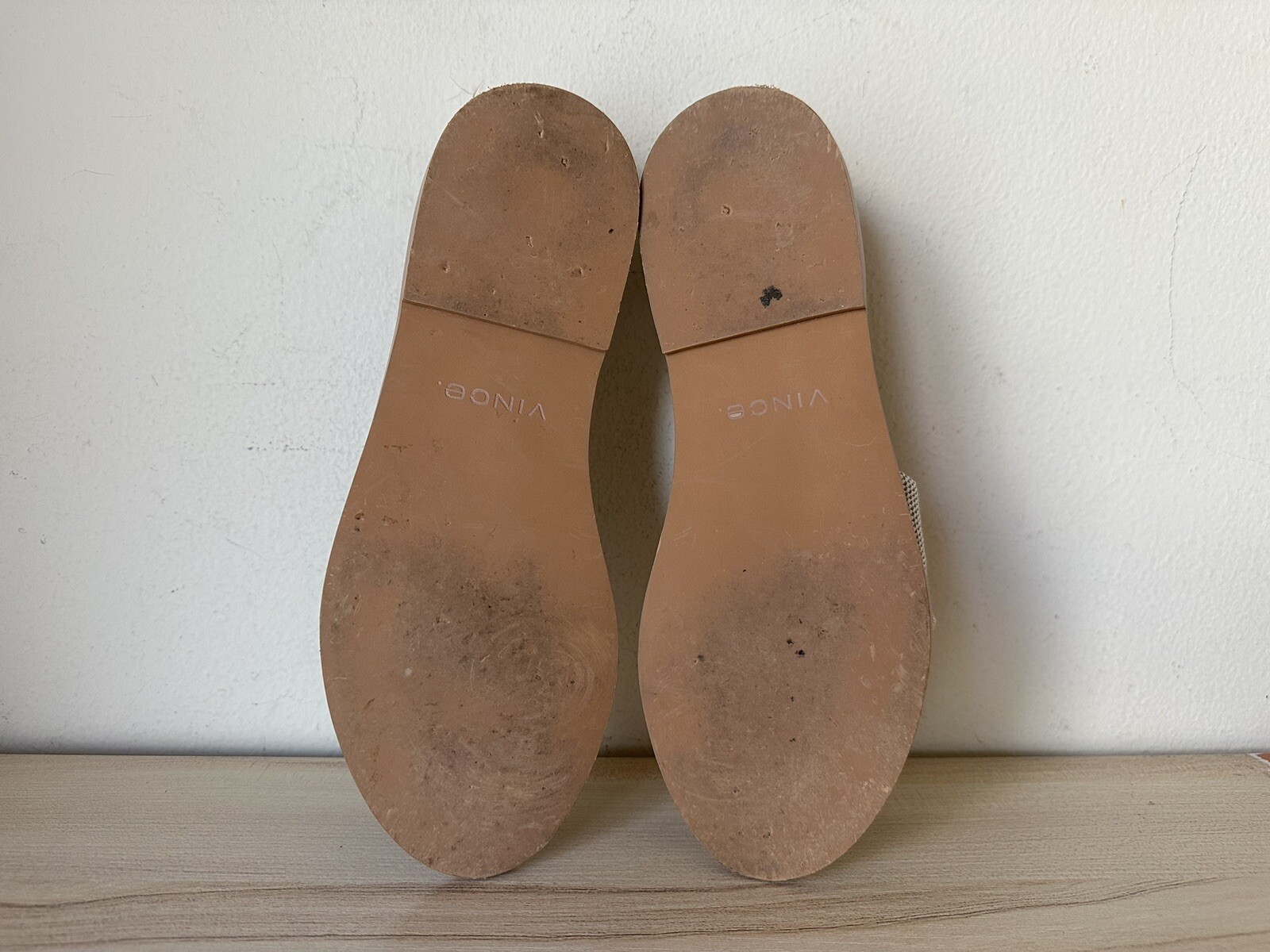 $250 VINCE Womens sz 5.5 IDA taupe suede woven slip on sandals flats