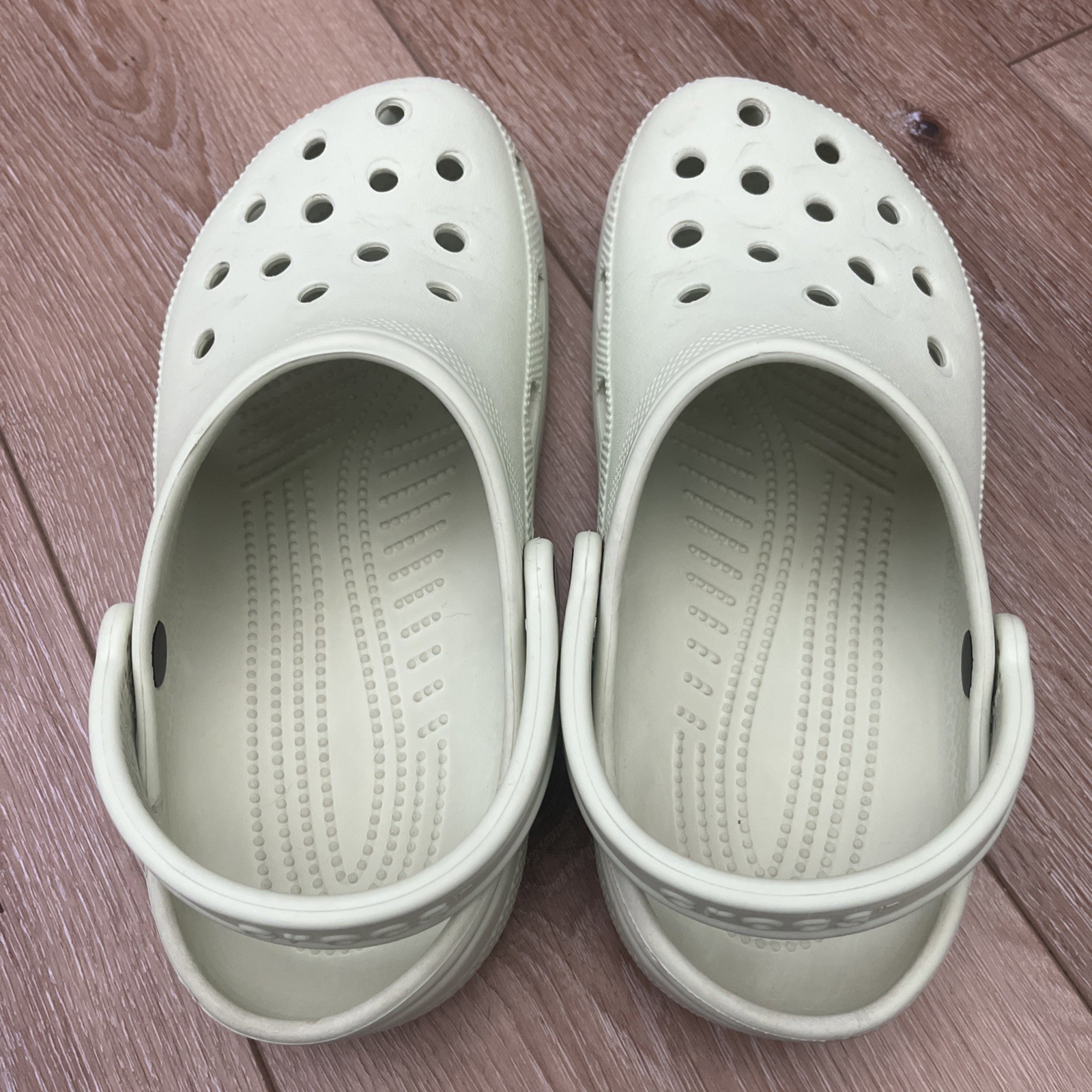 EVA foam clogs, Crocs Classic Clog, Celery/ Mint Green Size 8
