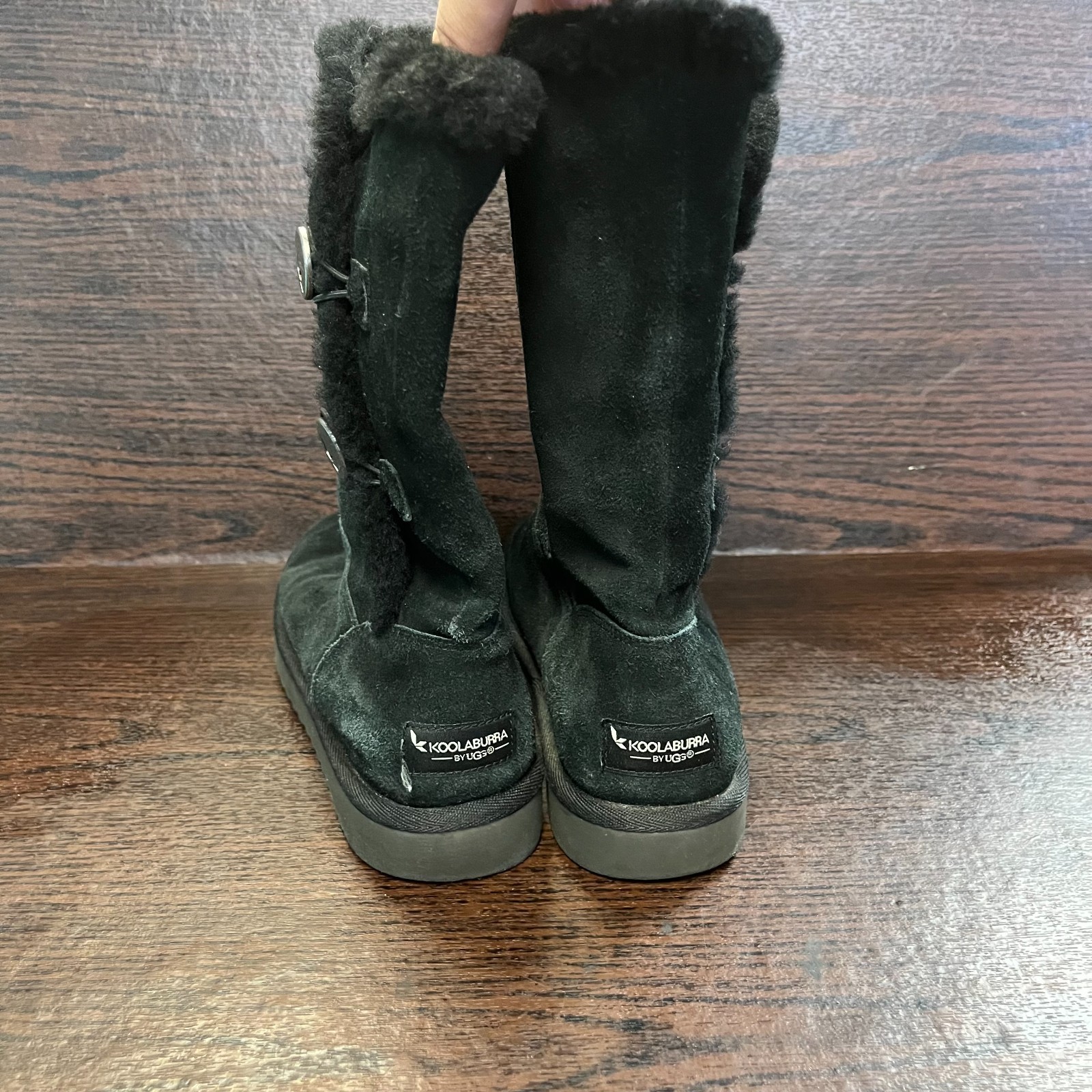 Koolaburra by UGG Women Victoria Tall Boots Size 7 Black Suede Shearling 1096409