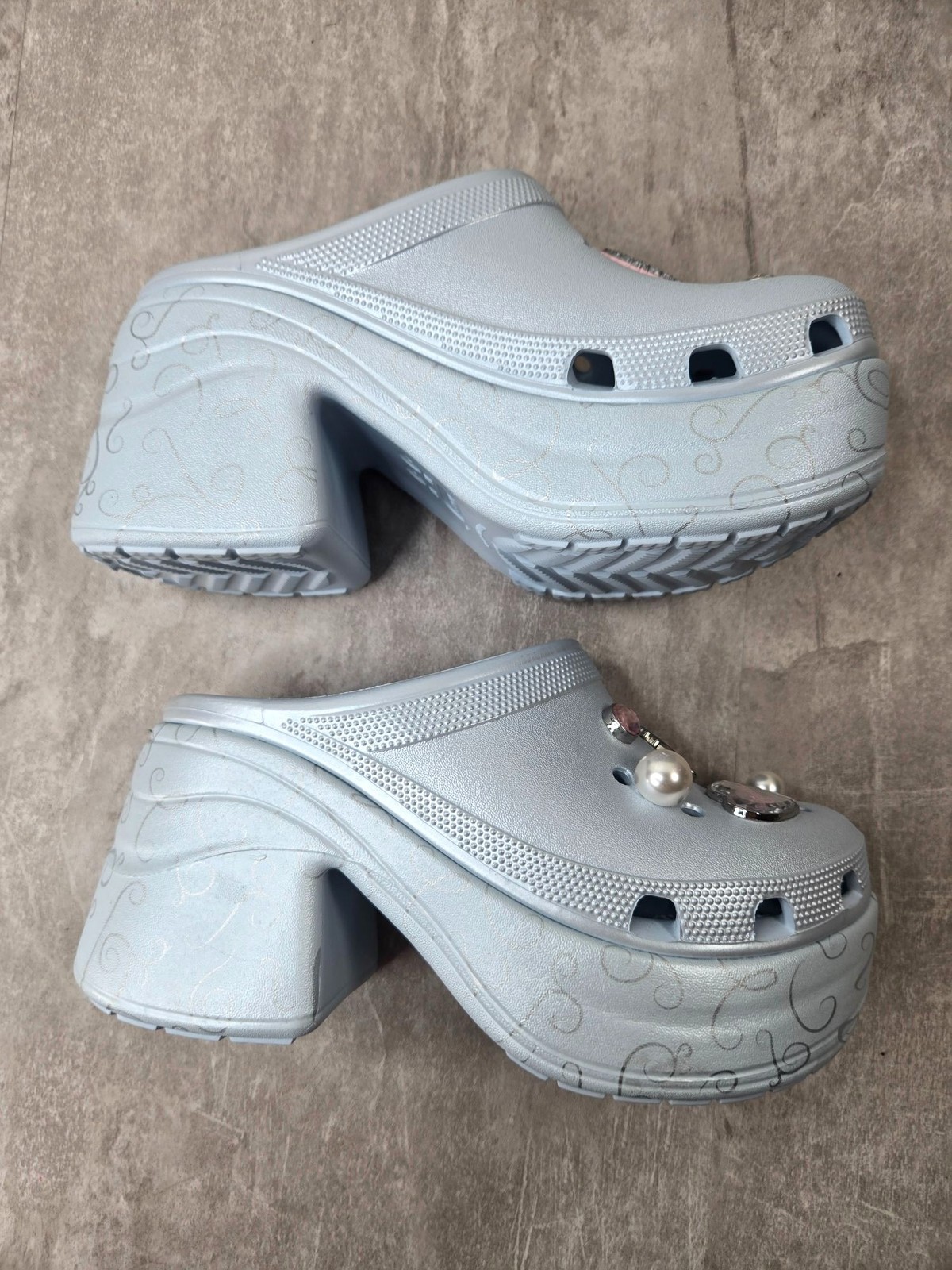 Crocs Disney Cinderella Siren Platform Clog 8 Adults Blue Chunky Shoe Y2K Kawaii