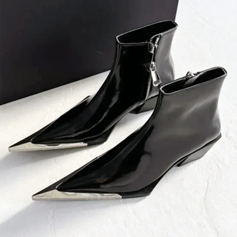 Luxury Designer Pointed Toe Chelsea Boots Women 2025 Fall Chunky Heel Metal Toe