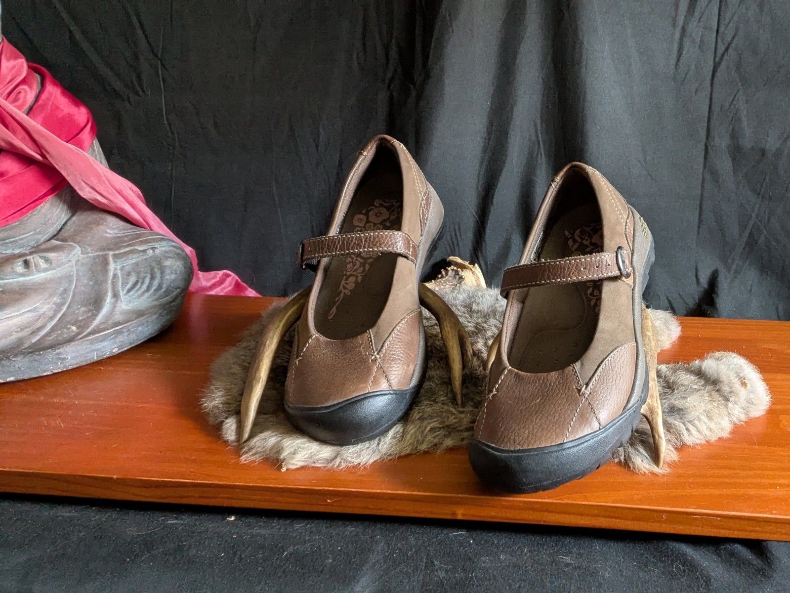KEEN Sienna Womens 8.5 Brown Leather Mary Jane Comfort Shoes Rubber Toe Flats
