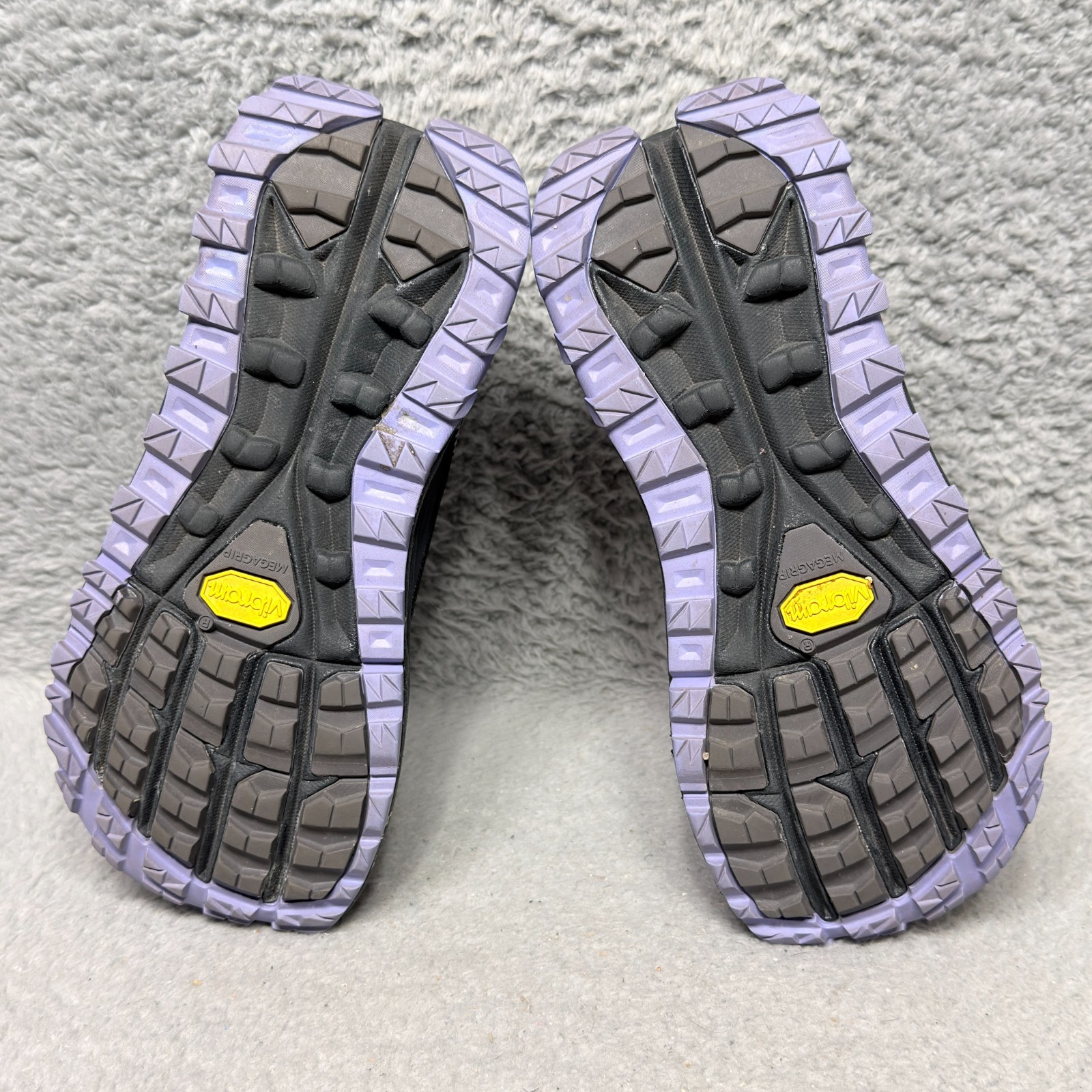 Altra Olympus 5 Womens Size 6 Trail Running Shoes Sneakers Black Gray Purple