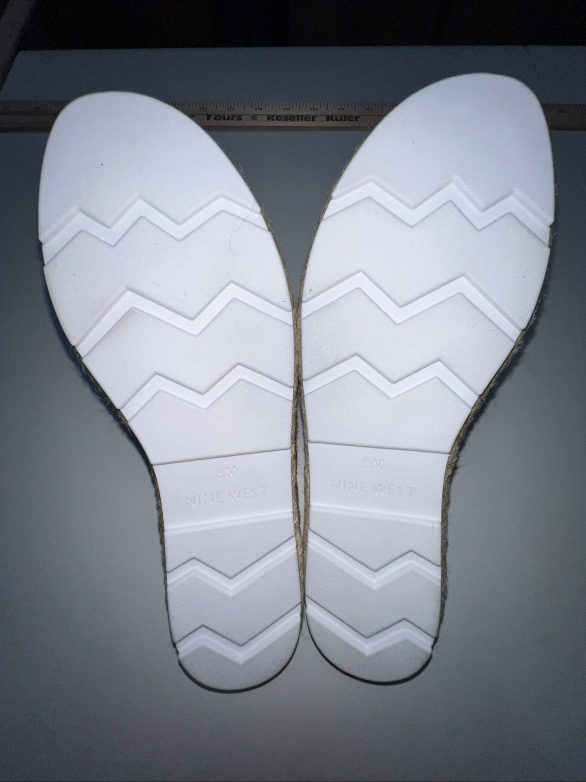 Nine West sandals women’s 8M Pink slip on open toe casual