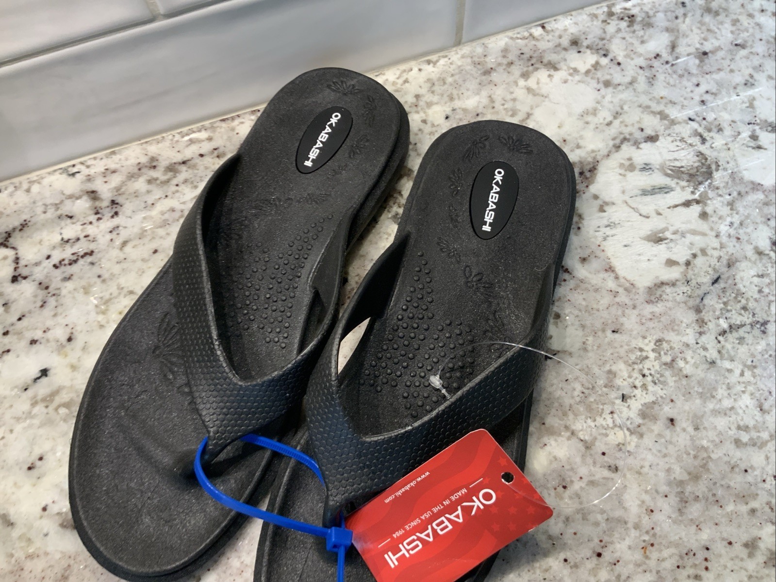 Okabashi Women’s Waterproof Beach Flip Flops Shower Sandals M/L Black