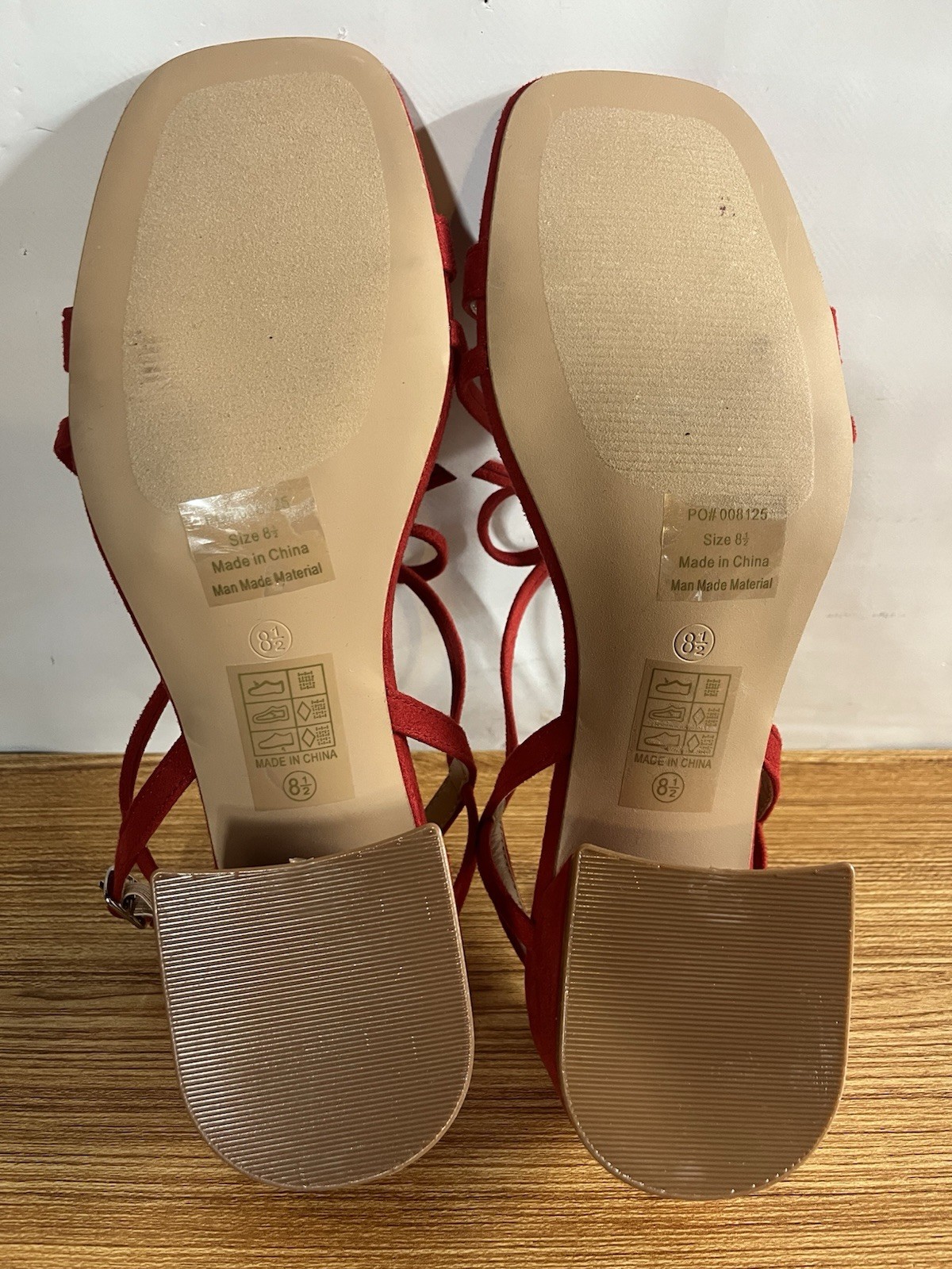 Journee Collection Women’s Amity Sling Back Strap Block Sandals Red Size 8.5 EUC