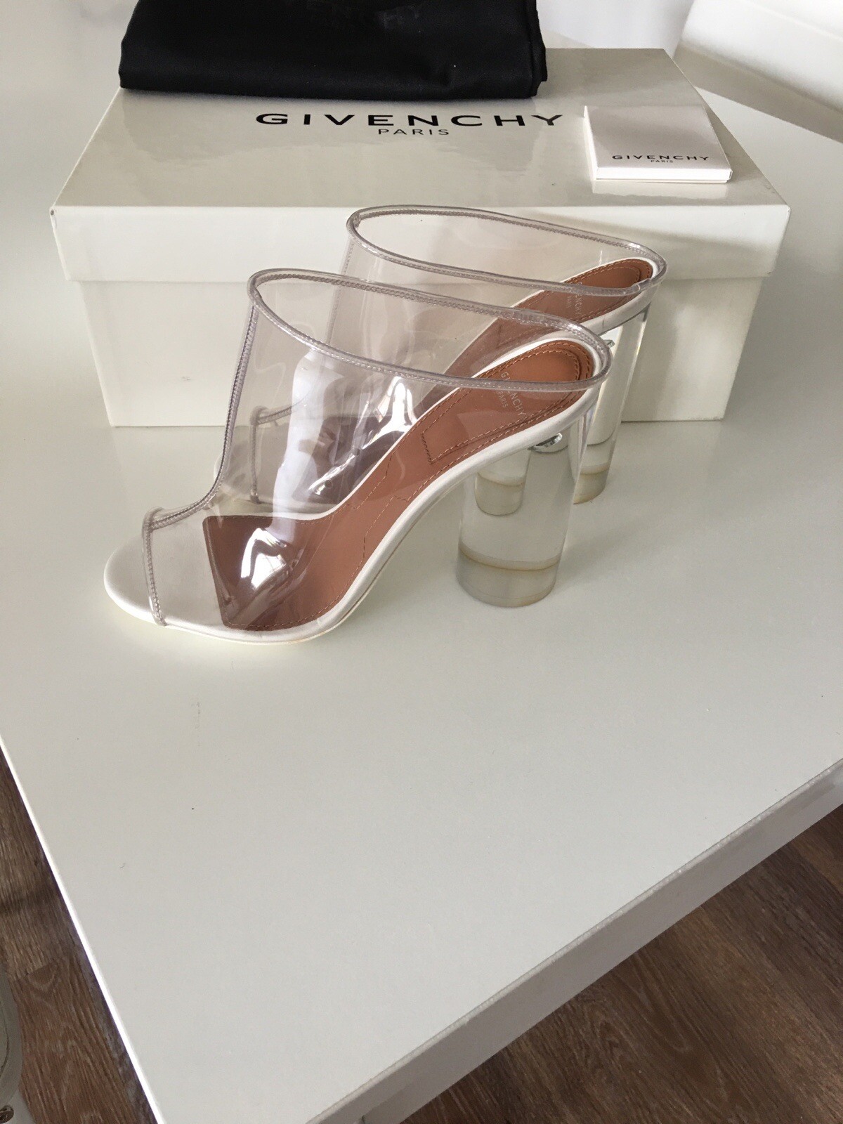 NWT GIVENCHY PVC PLEXIGLAS TRANSPARENT MULE HEEL SHOES SIZE IT 36 US 6