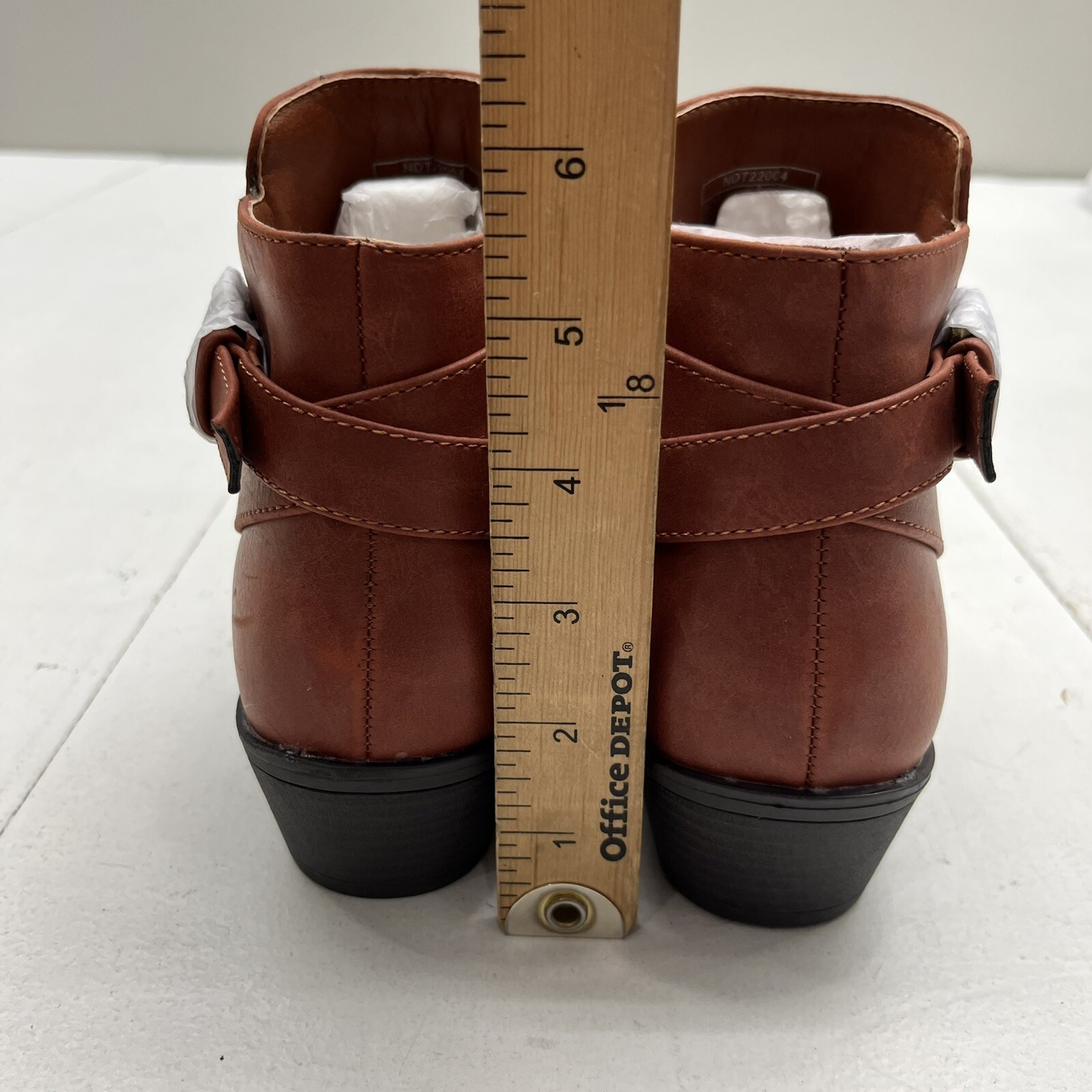 Vepose Red Faux Leather Ankle Zip Boots Booties Women’s Size 7.5 NEW