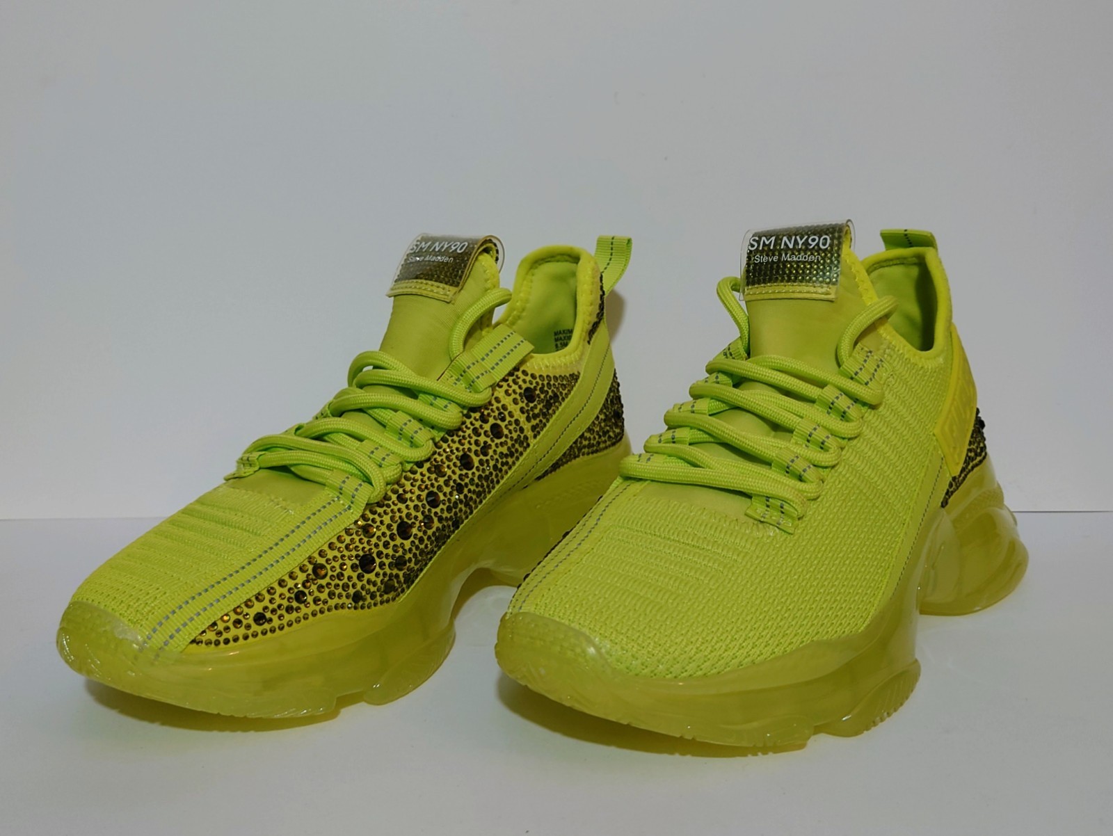 Steve Madden Maxima Knit Rhinestone Neon Yellow SM NY90 Size 8.5