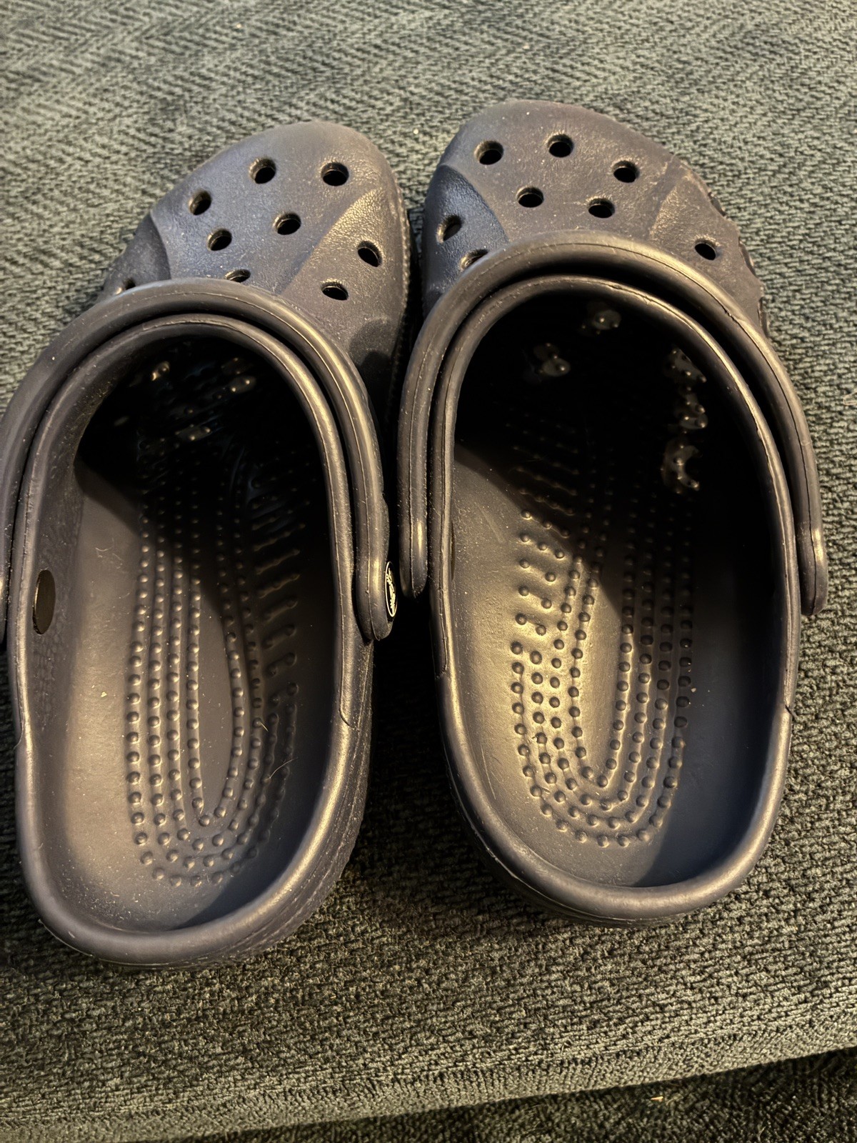 Crocs Baya Clog Navy Blue Unisex size M4 W6 with jibbitz – slightly used