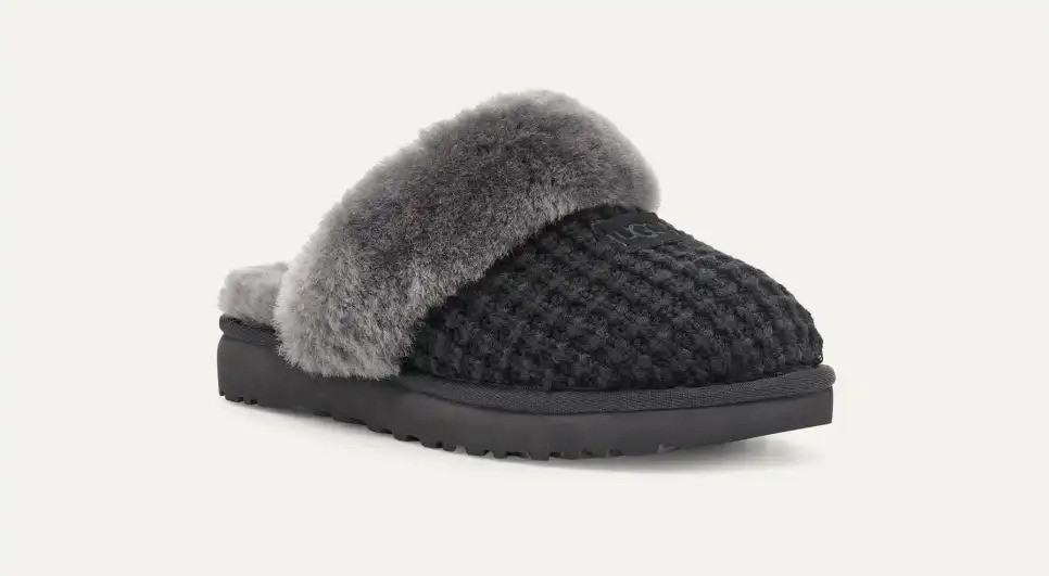UGG Women’s Cozy Knit Fur Slippers Multicolor – New – Free SHIPPING!!!