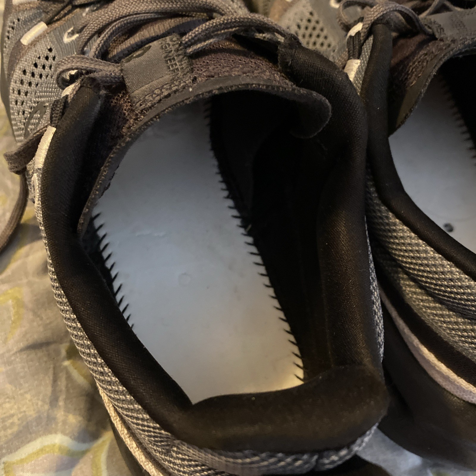 On Cloudsurfer Trail Running Shoes In Eclipse/Black (3WE10100264) – W. Size 9