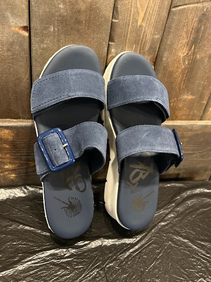 OTBT Cameo Navy Suede Leather platfoem sandel Size 10