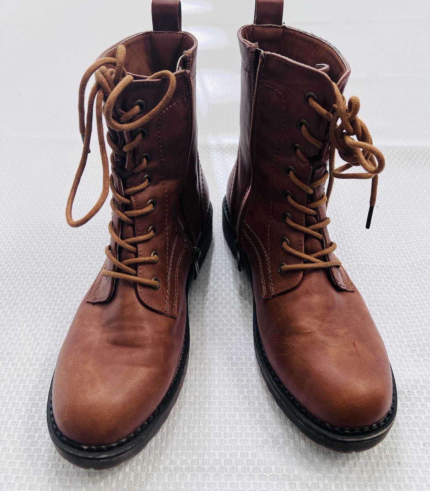 New York & Company Women’s Brown Lace-Up Combat Boots Side Zip Size 7