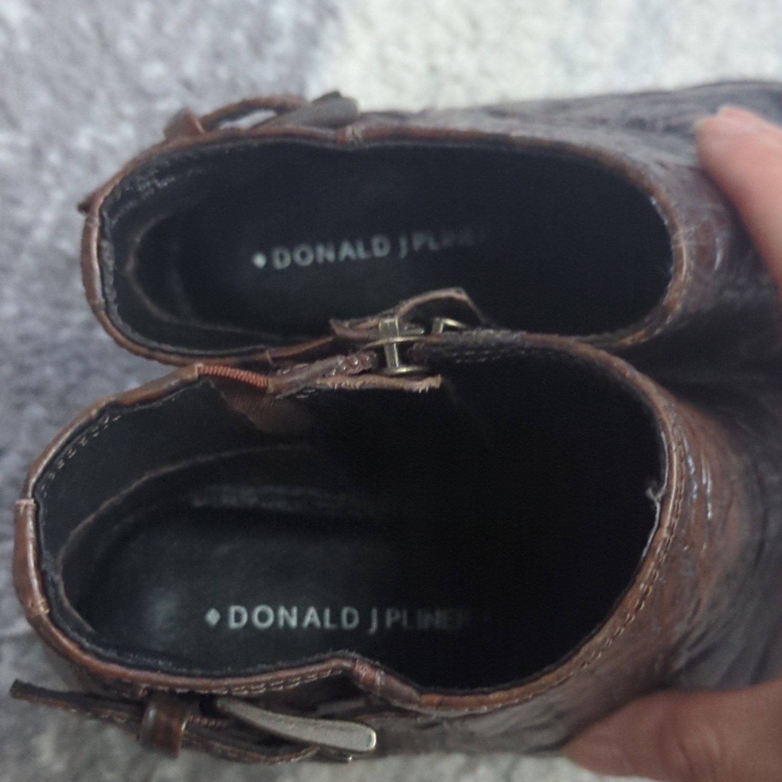 Donald J Pliner Loni Brown Croc-Embossed Leather Ankle Bootie Zip Buckle 6
