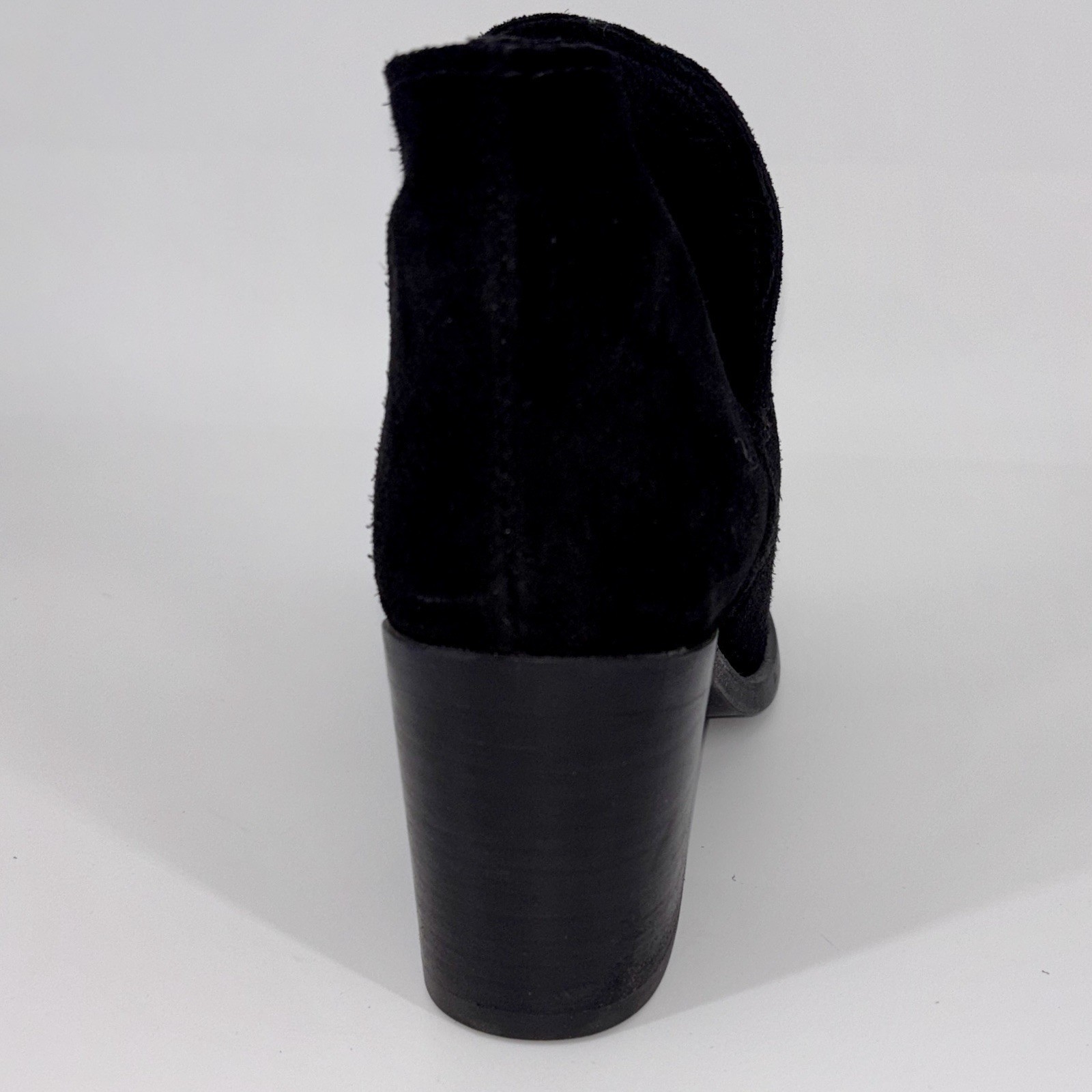 Steve Madden Prezzie Boots Booties Shooties 9.5 Black Suede Cut Outs Boho Artsy