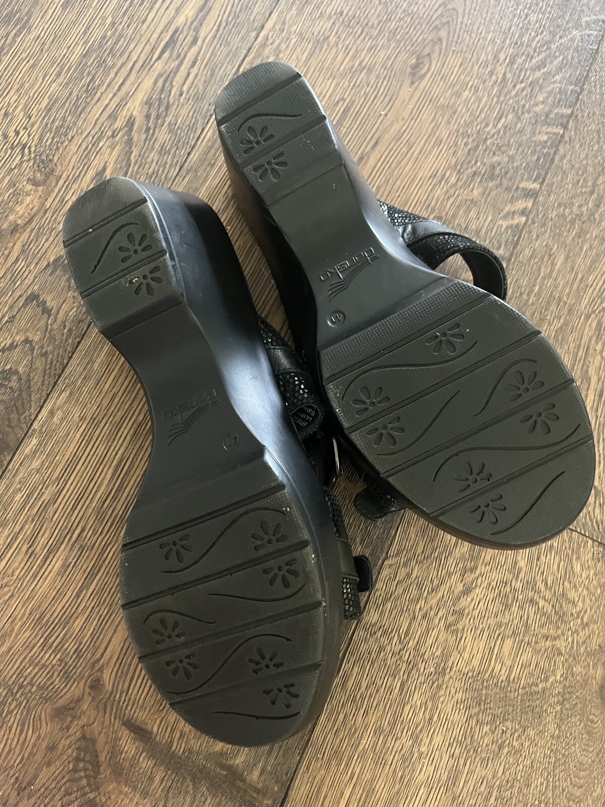 Dansko Jessie Black Leather Slide Sandals Women’s Size 41 US 10..5/11