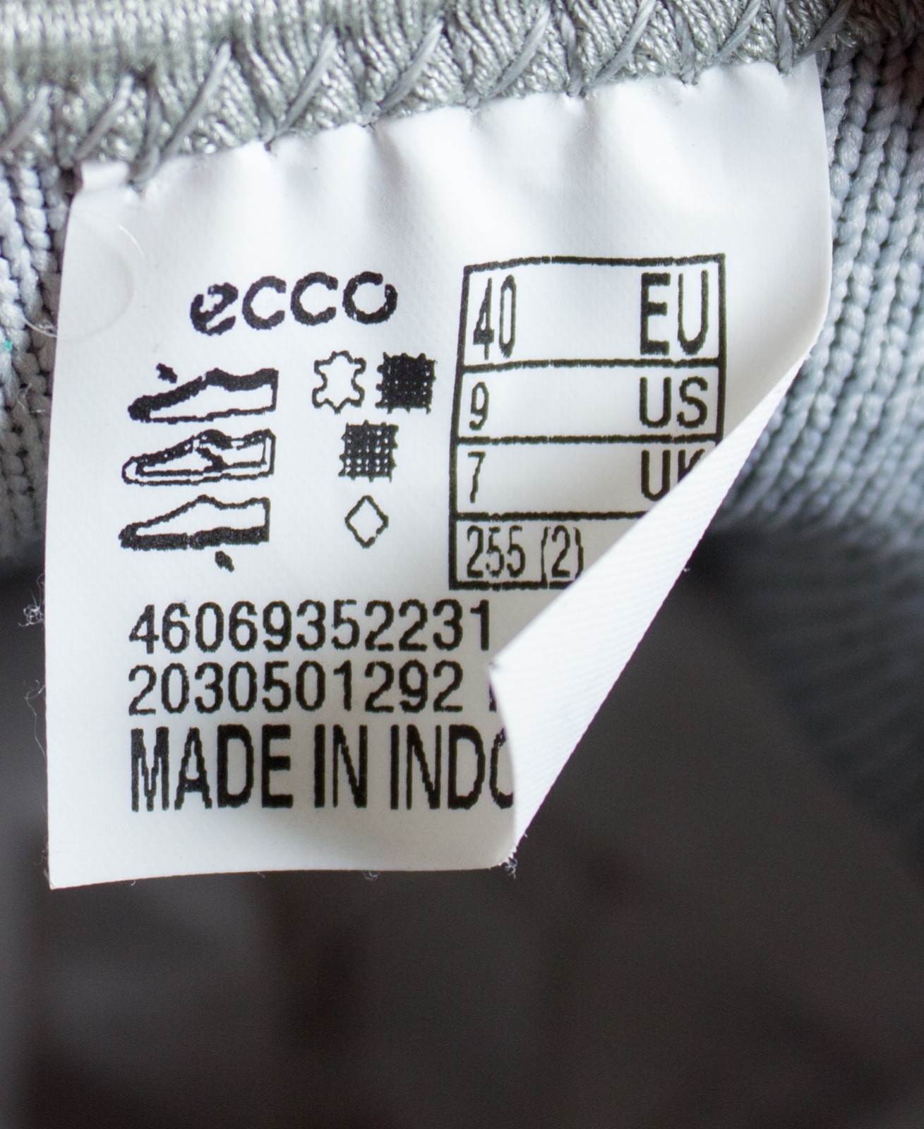 Ecco Soft 7 Runner Womens EU 40 US 9 Gray Lace Up Low Top Casual Shoes Sneakers