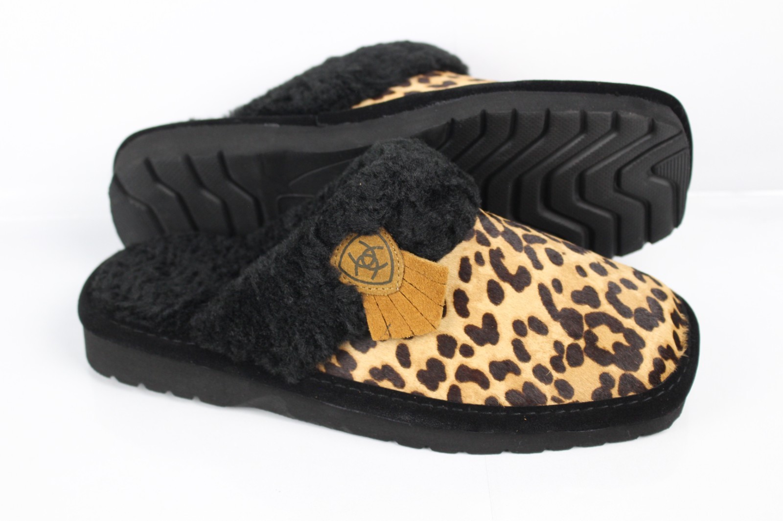 Ariat Women’s Jackie Square Toe Exotic Slippers Black Cheetah 2830-200