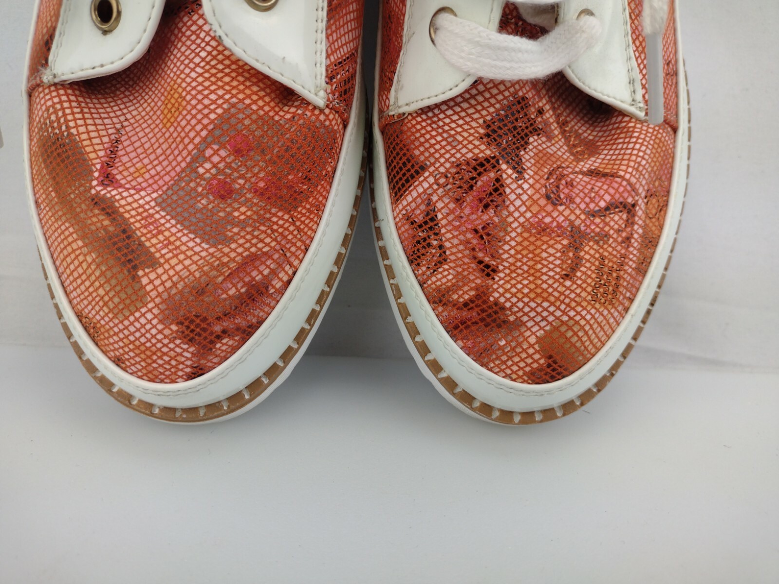 LUYI OBUWI orange shoes Sneakers laces size 9.5/ 40