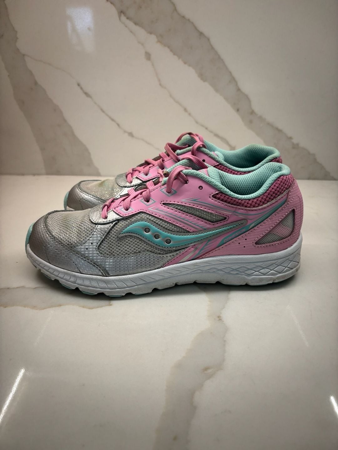Saucony Cohesion Running Shoes Women’s Silver Pink Teal Sneakers (Size: 5.5)
