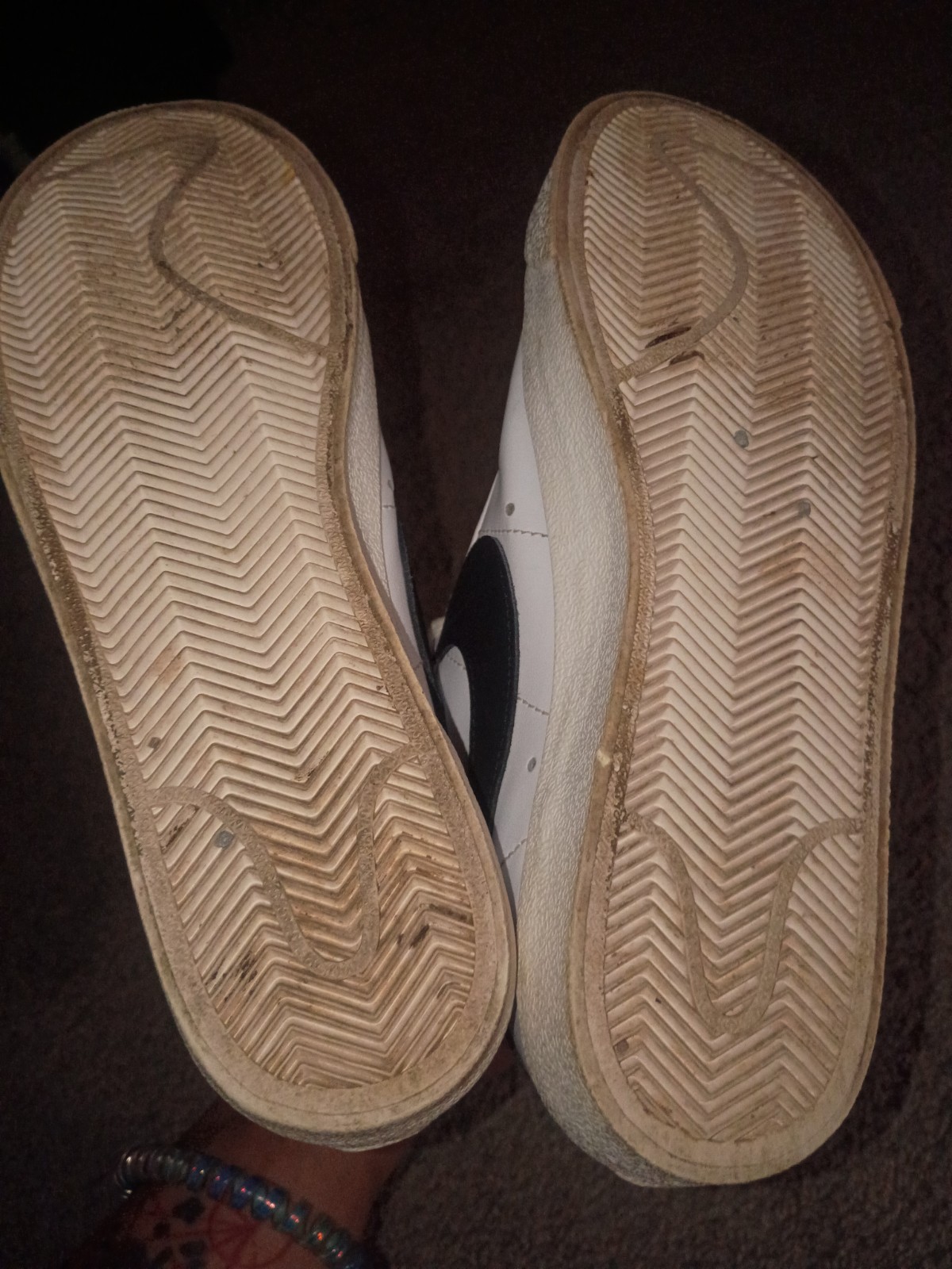 Size 9 women’s- Nike Blazer ’77 Vintage Mid White