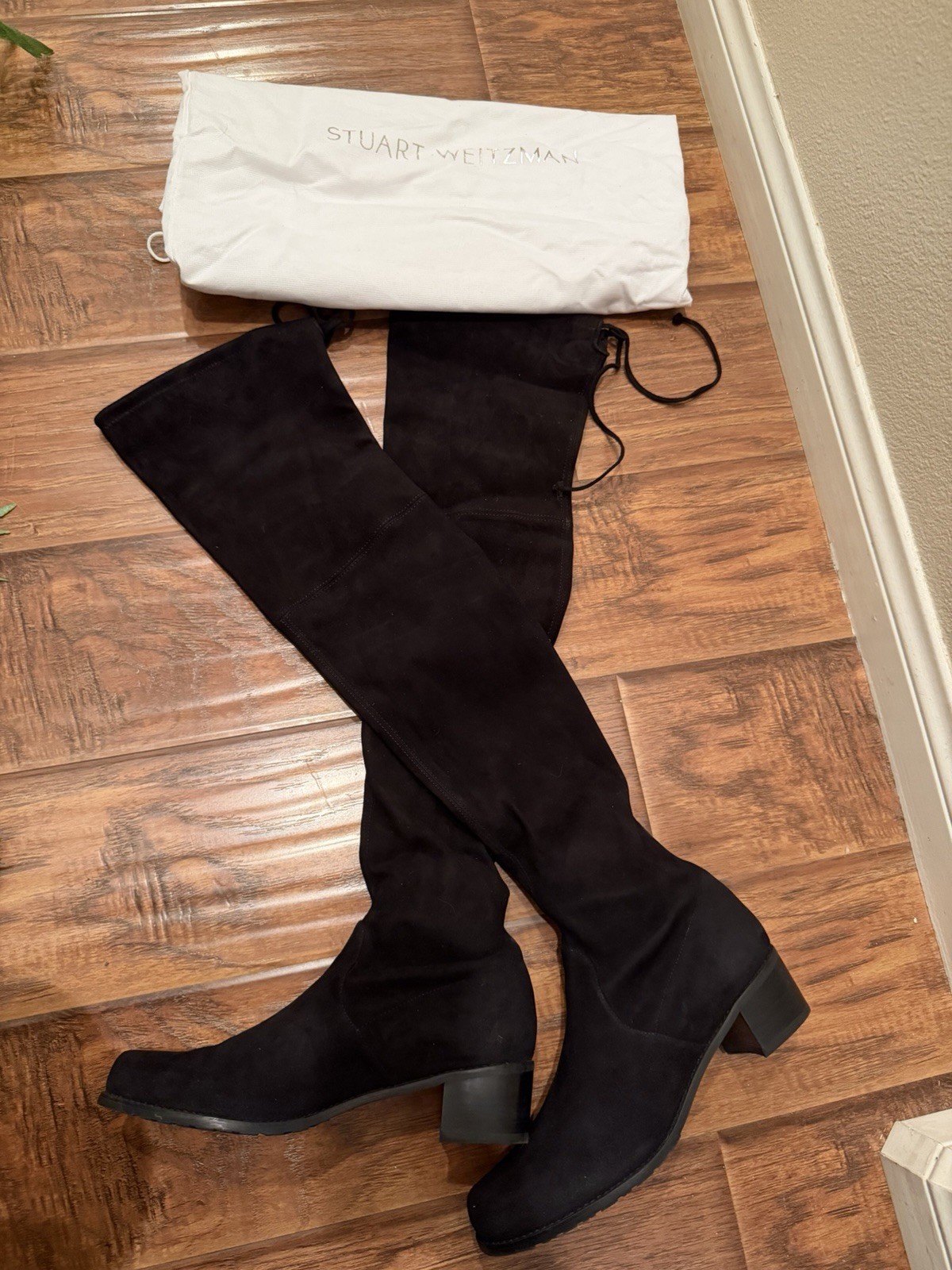 Stuart Weitzman Midland Black Over the Knee Stretch Thigh Lowland Suede Sz 8.5