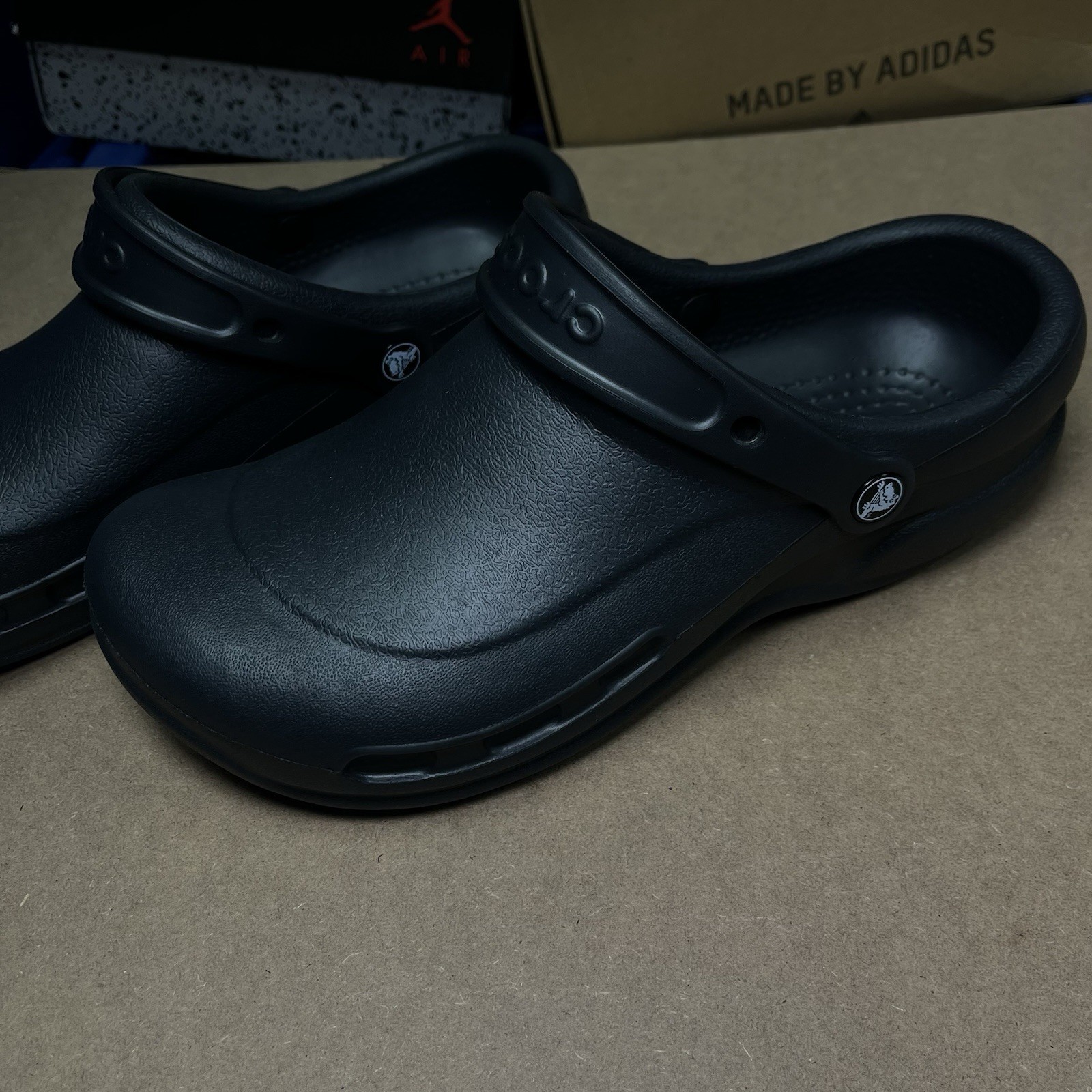 Crocs At Work Specialist Black Clog Iconic Comfort Mens 10 / Womens 12 Slip On