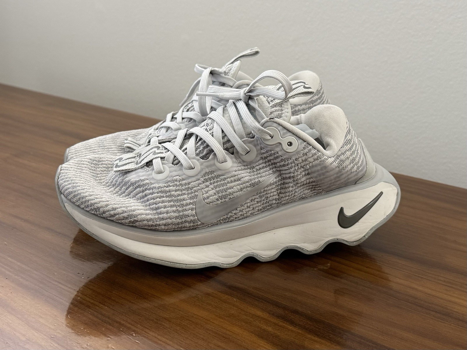 Nike Motiva Running Shoes (2025) Women’s US Size 7 Photon Dust DV1238-010
