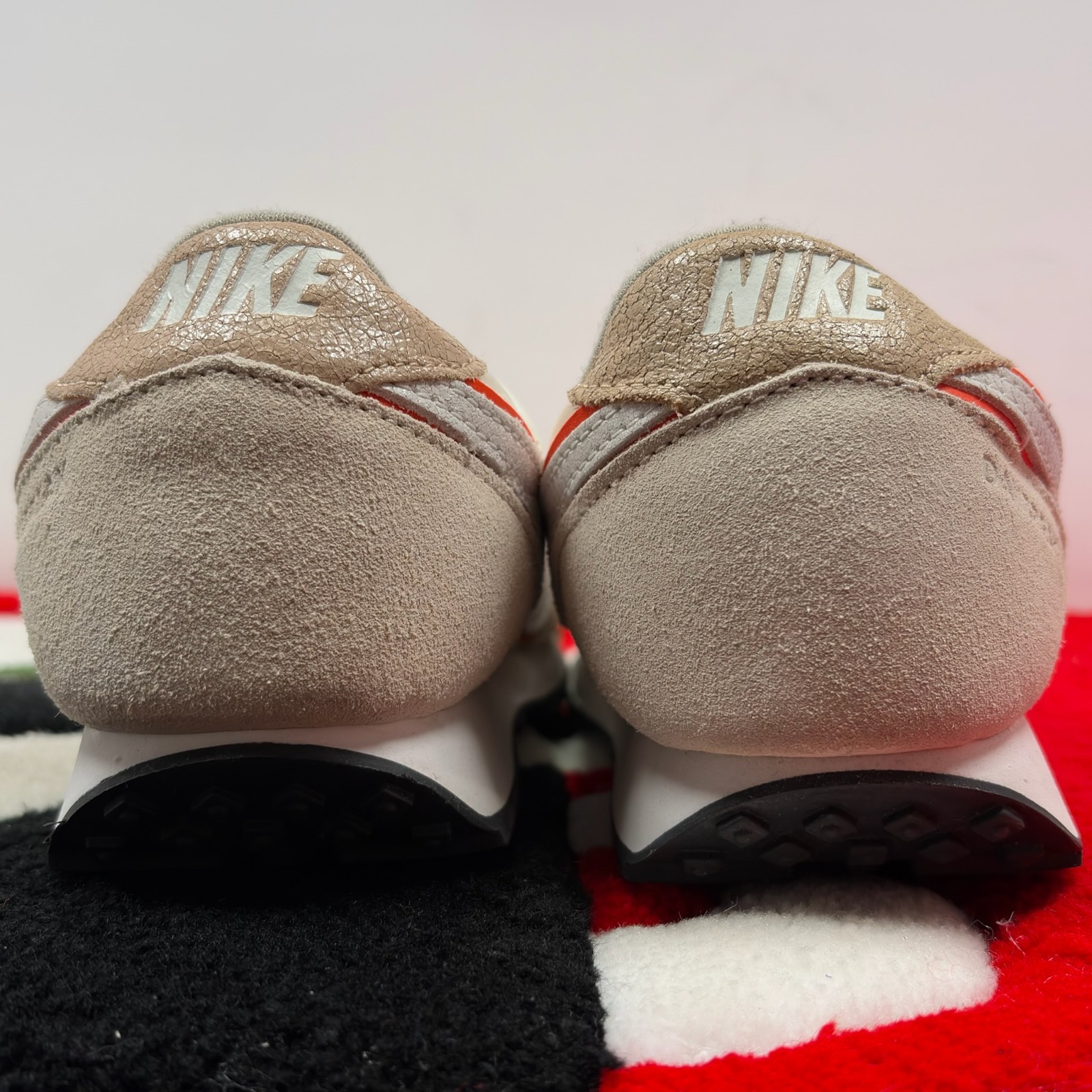 Nike Daybreak Sail Rush Orange DN3399-100 Women’s 8.5 *WORN/NO BOX*