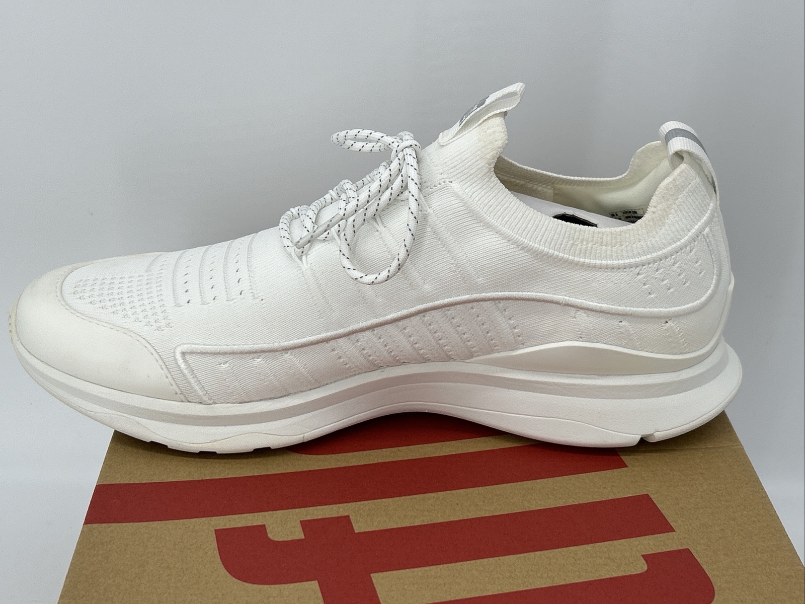 FitFlop VITAMIN FF Knit Sports Trainers Shoes Sneakers Size 11 Urban White