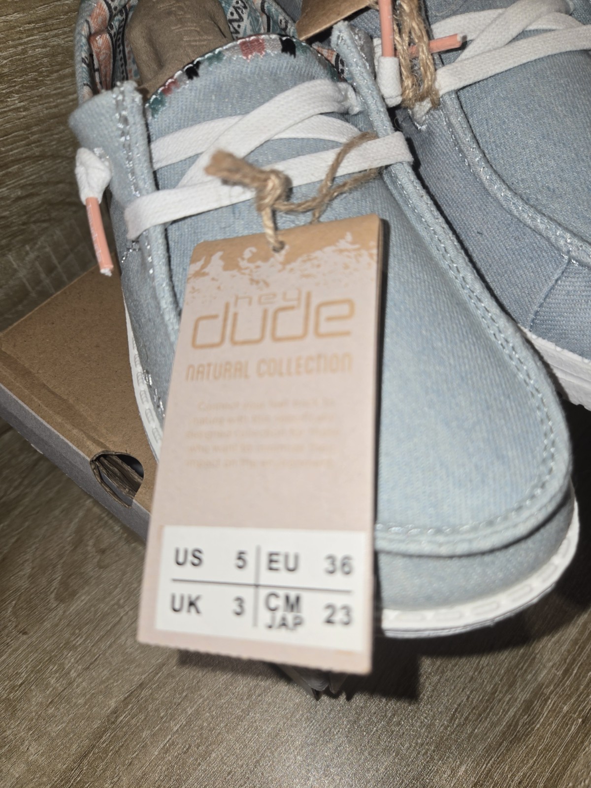 Hey Dude Wendy Boho Light Denim Lightweight Comfort Slip-On Women’s US 5