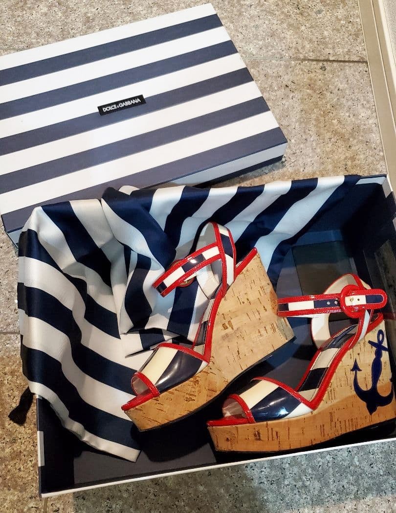 Dolce & Gabbana Anchor Logo Wedge Heels Sandal Women’s Size EU36 / US6 With Box