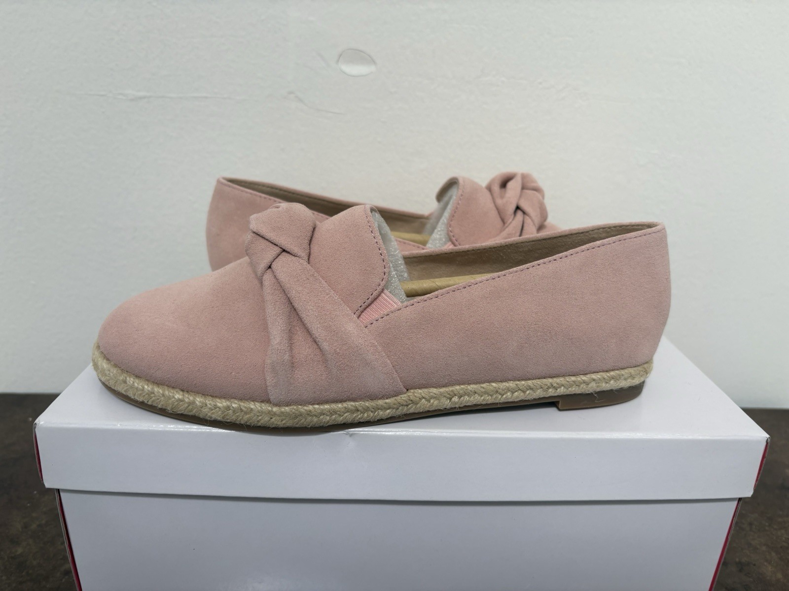 NIB Isaac Mizrahi Women’s Pink Knotted Slip On Espadrille Flat Shoes- Size 7.5