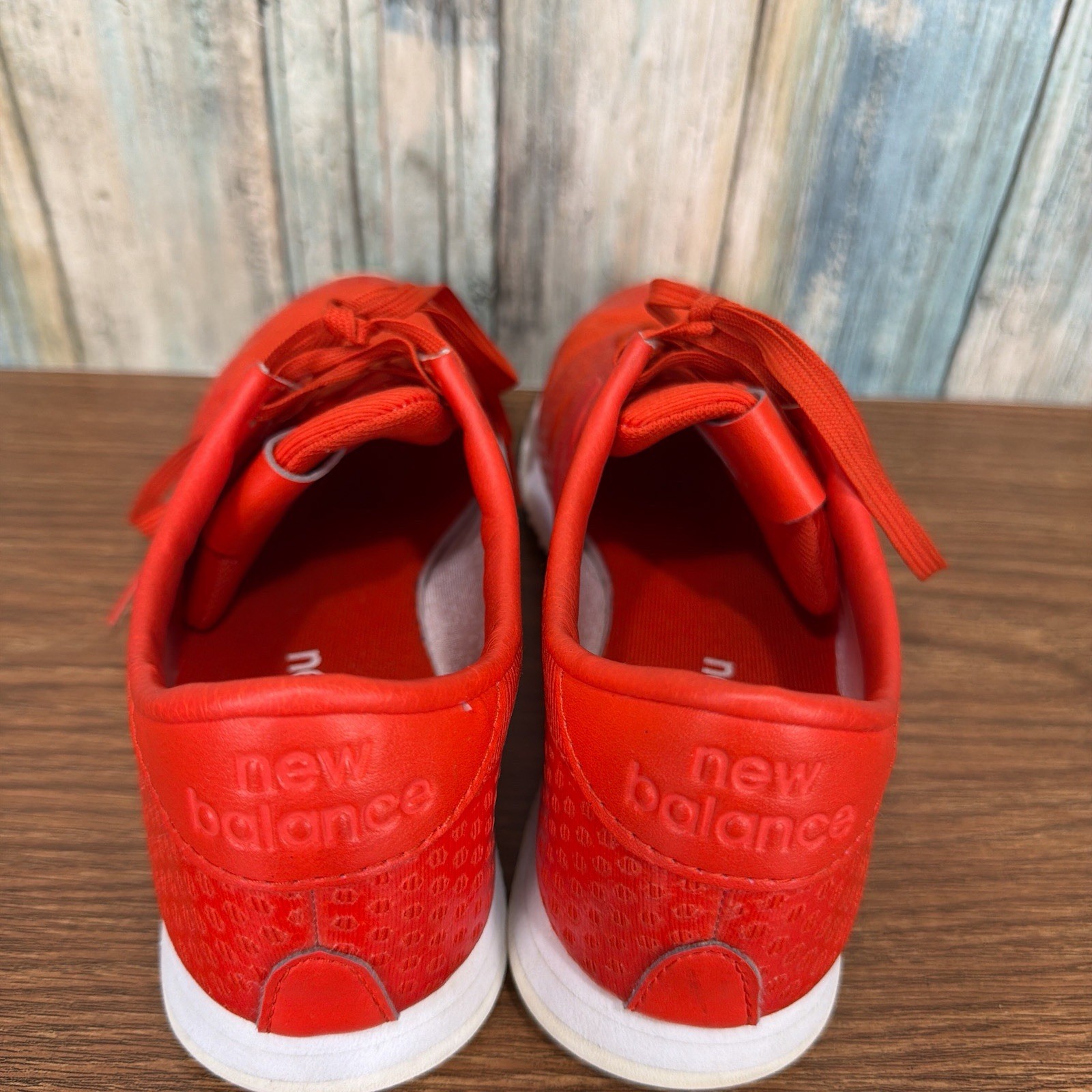 New Balance 420 Re-Engineered Red Sneakers WL420DFH Womens Size 7.5 WL420DFH